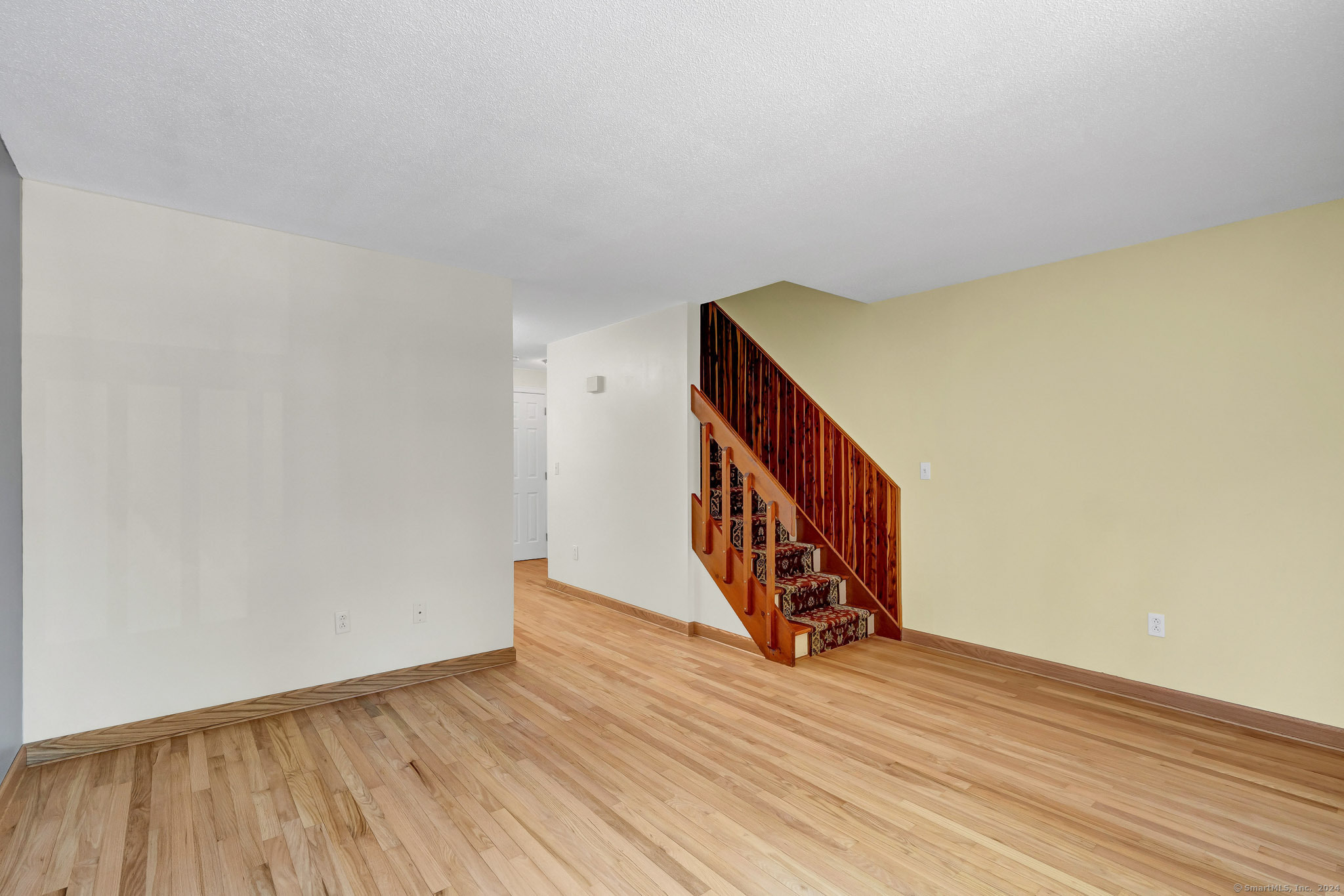 23 Smith Street 1B