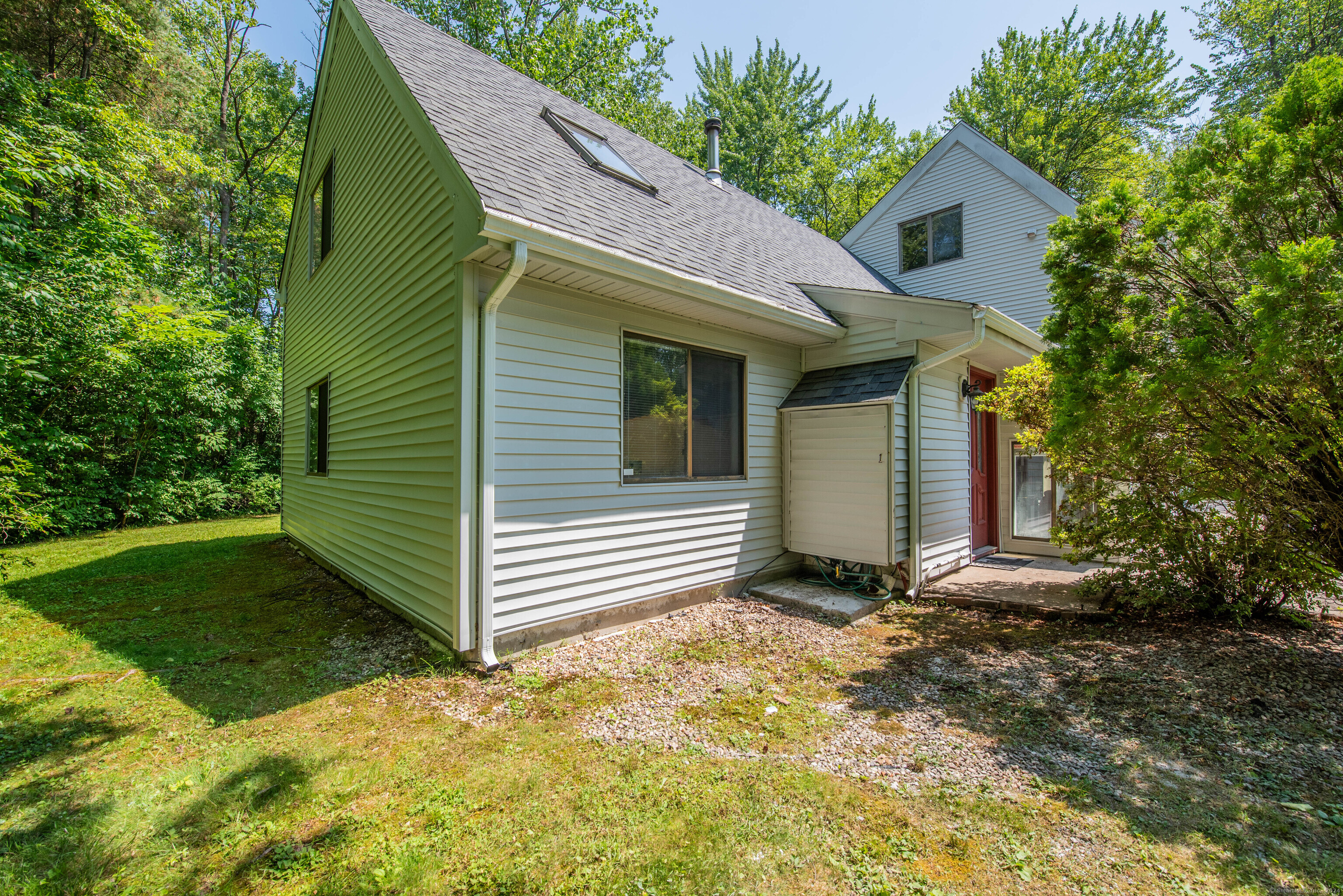 85 South Road