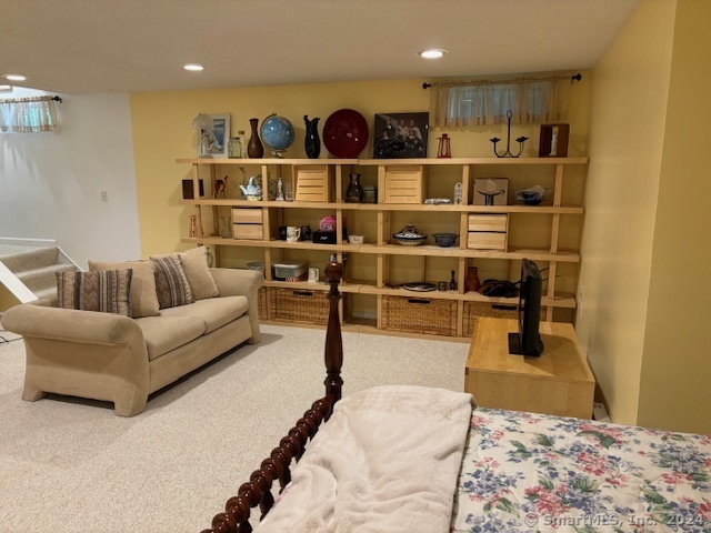 6 Redstone Way 6