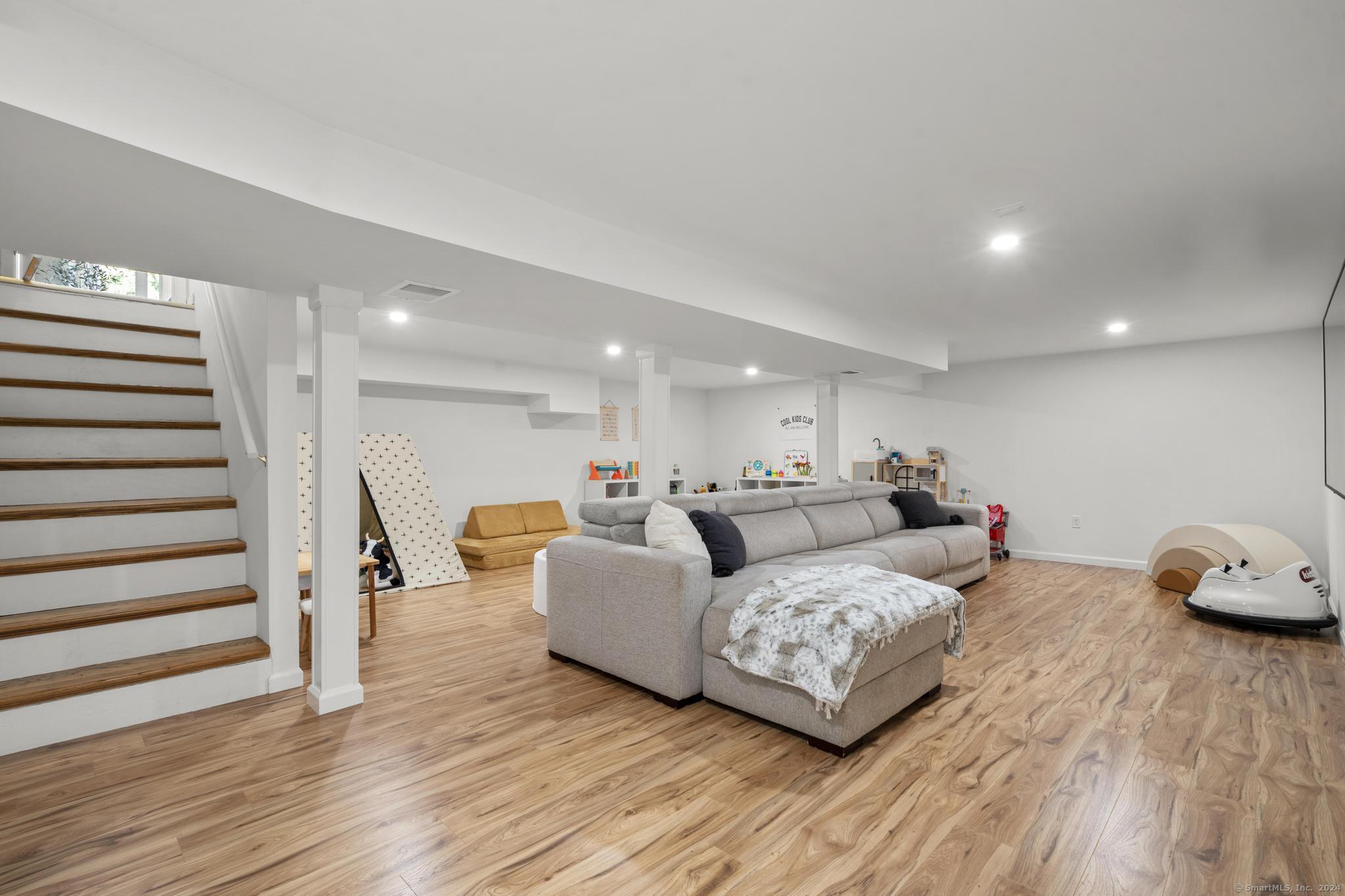 30 Pine River Road