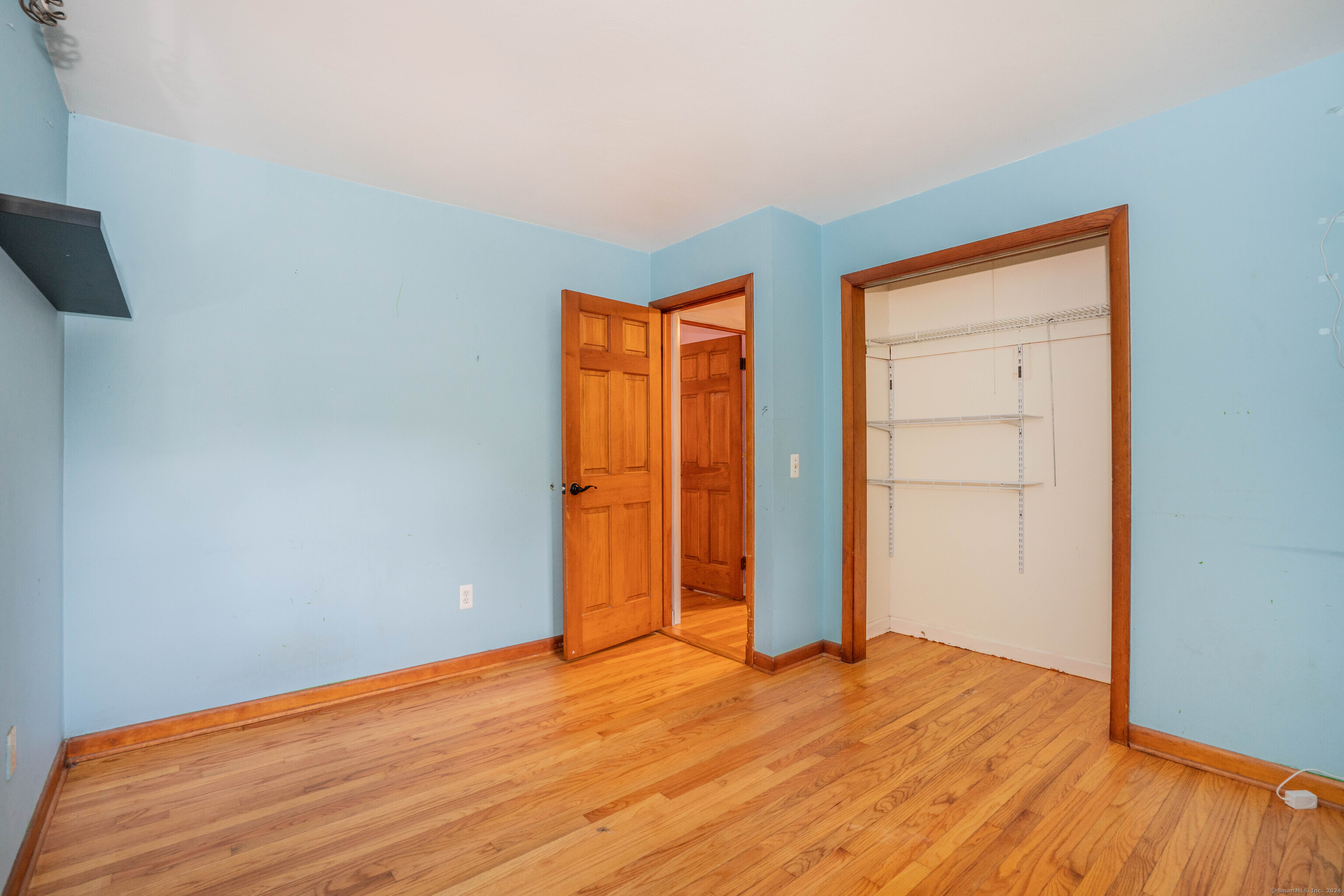 31 Birdsview Avenue