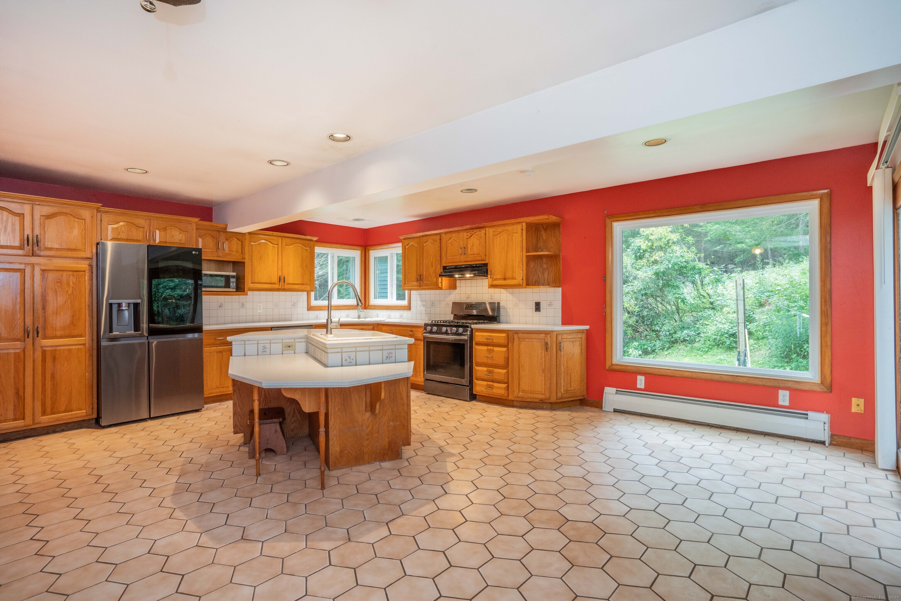 31 Birdsview Avenue