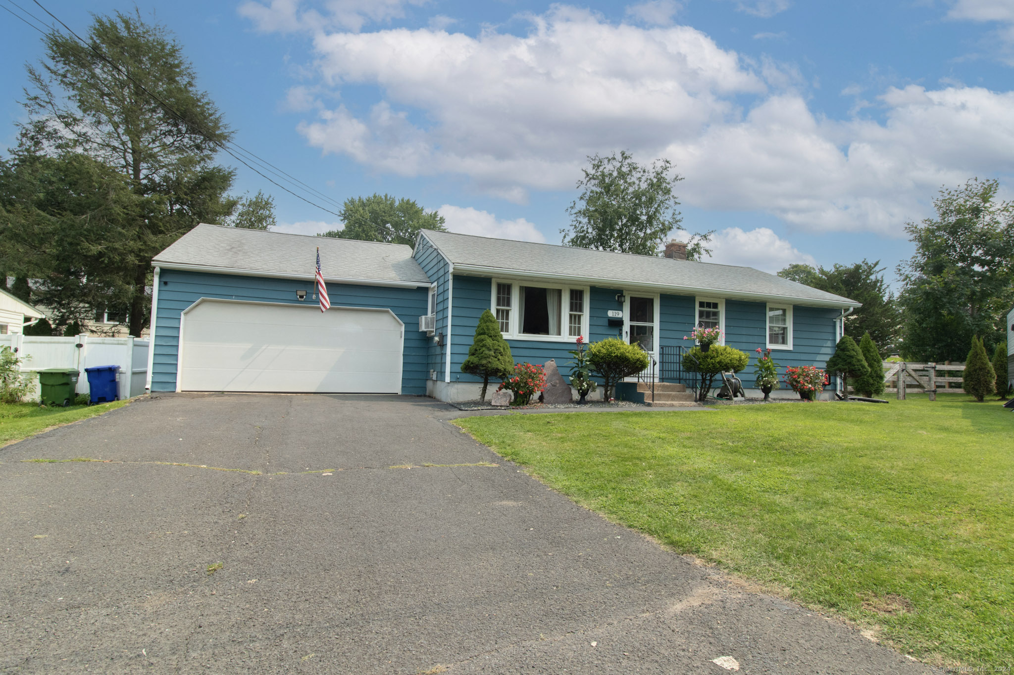 119 Middlesex Avenue Extension