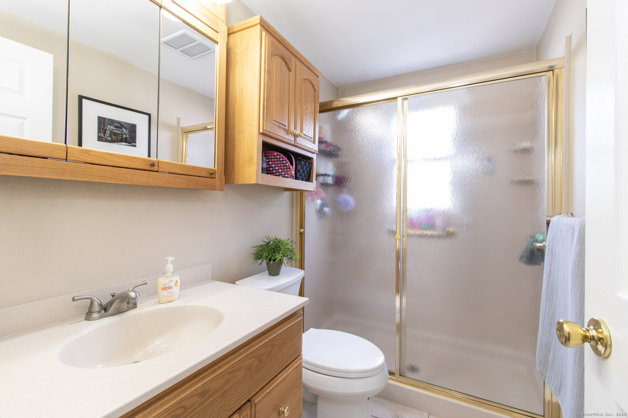 119 Middlesex Avenue Extension