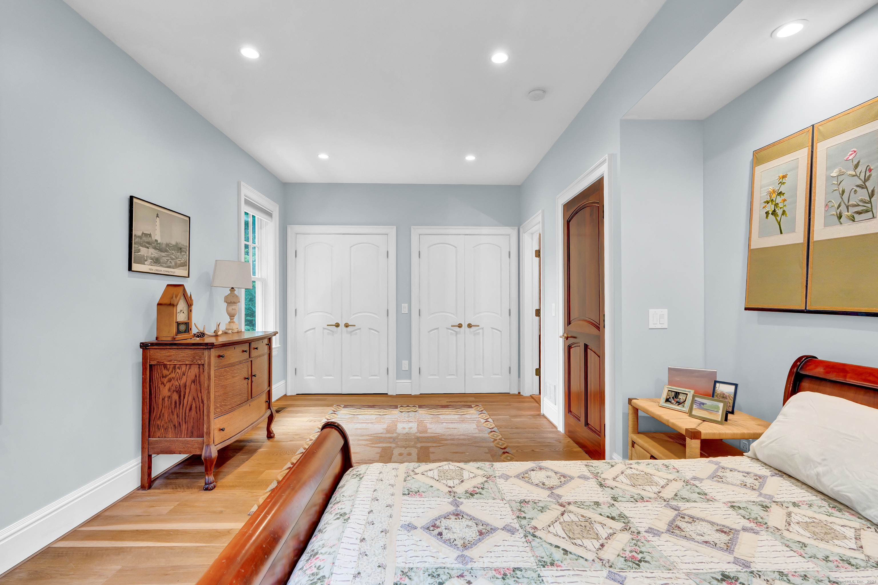 545 Deercliff Road