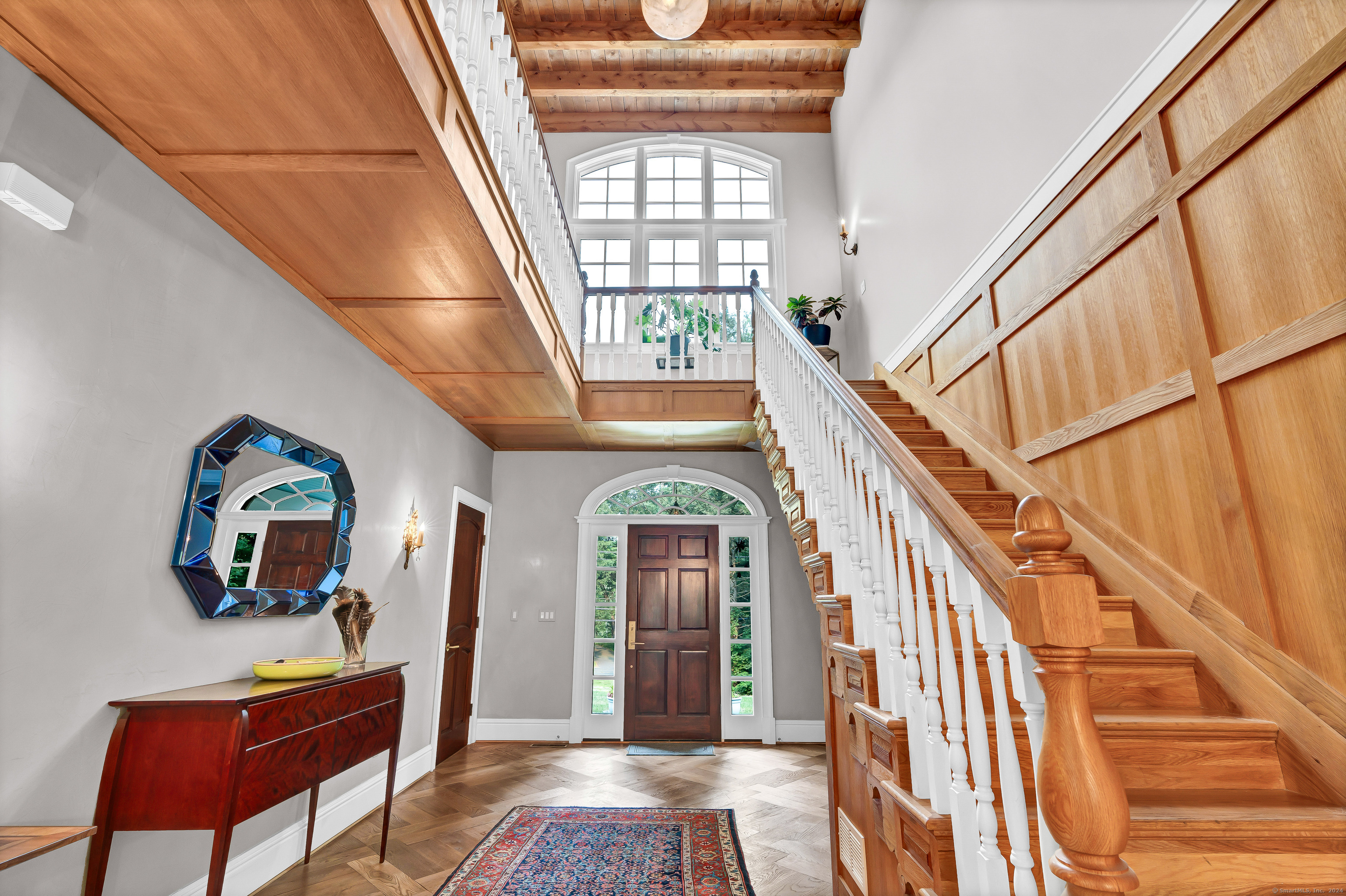 545 Deercliff Road