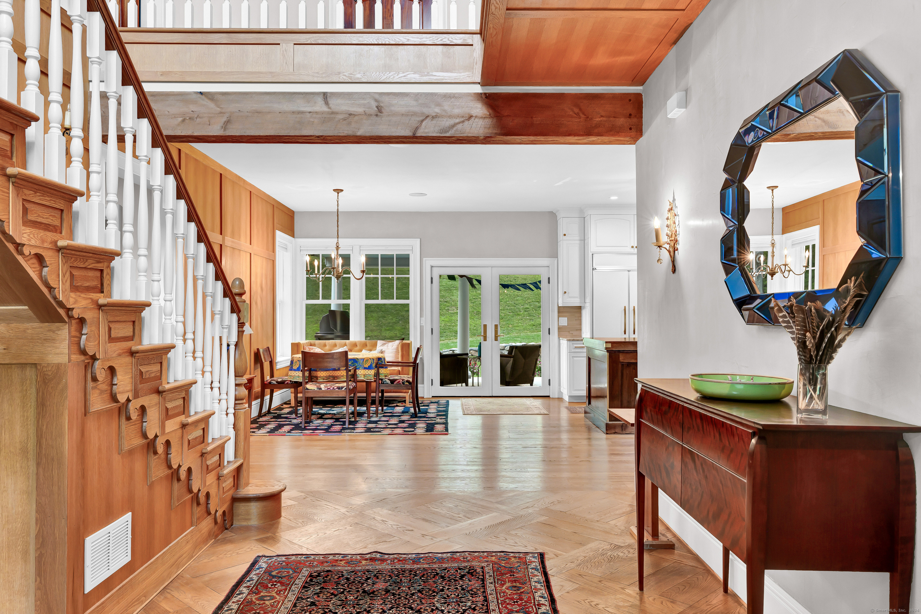 545 Deercliff Road
