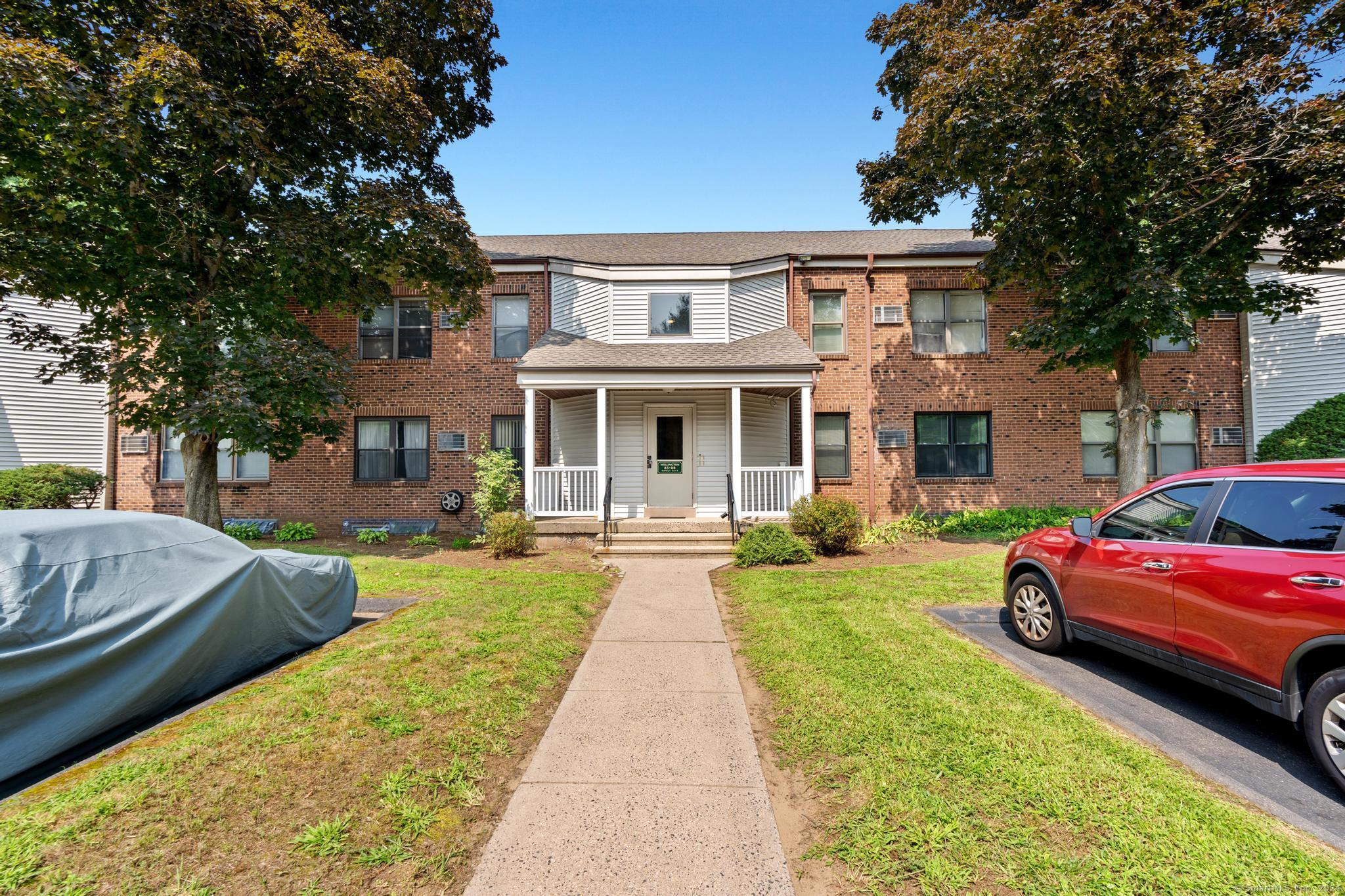 85 Wellington Drive 85