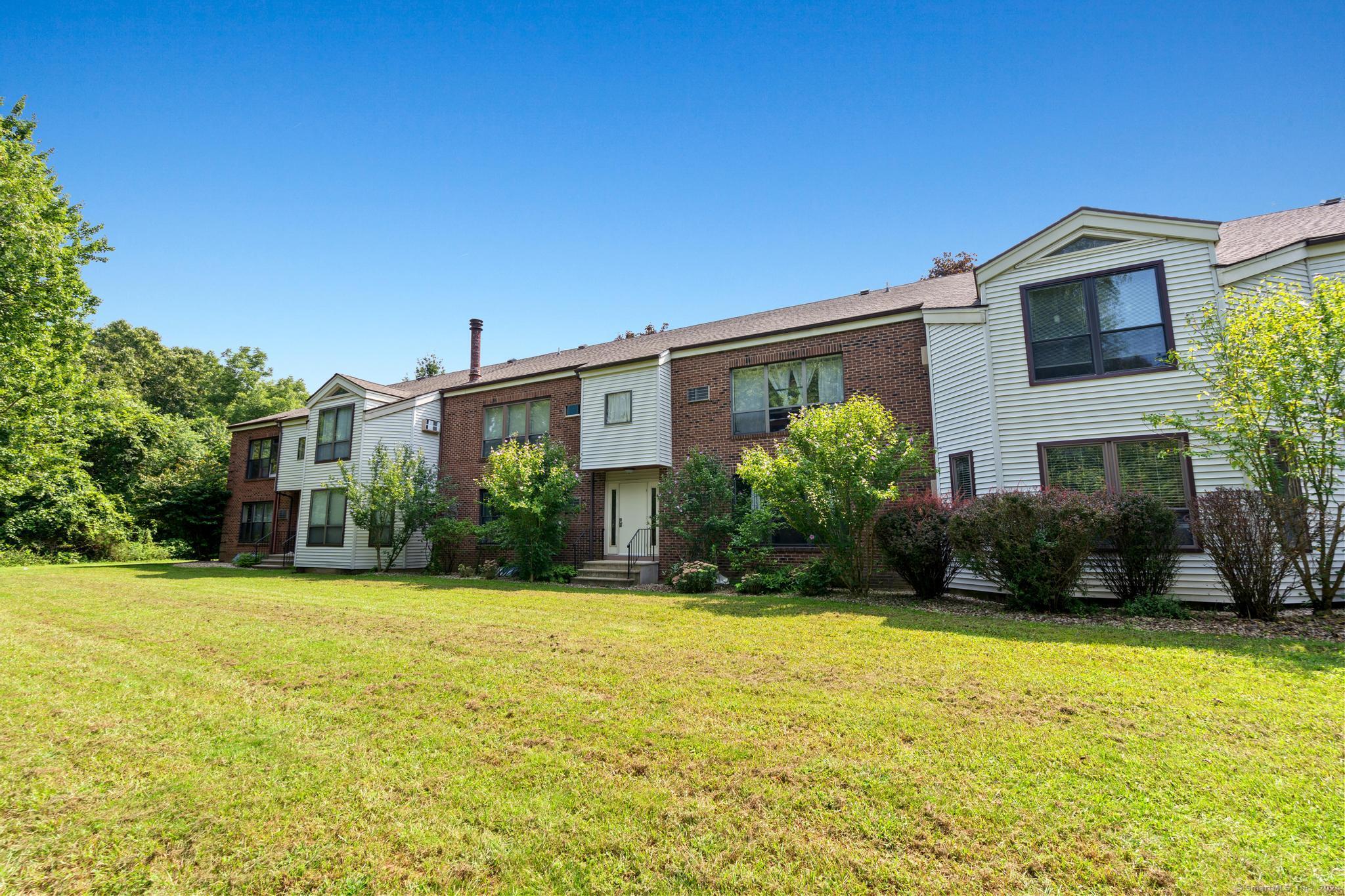 85 Wellington Drive 85