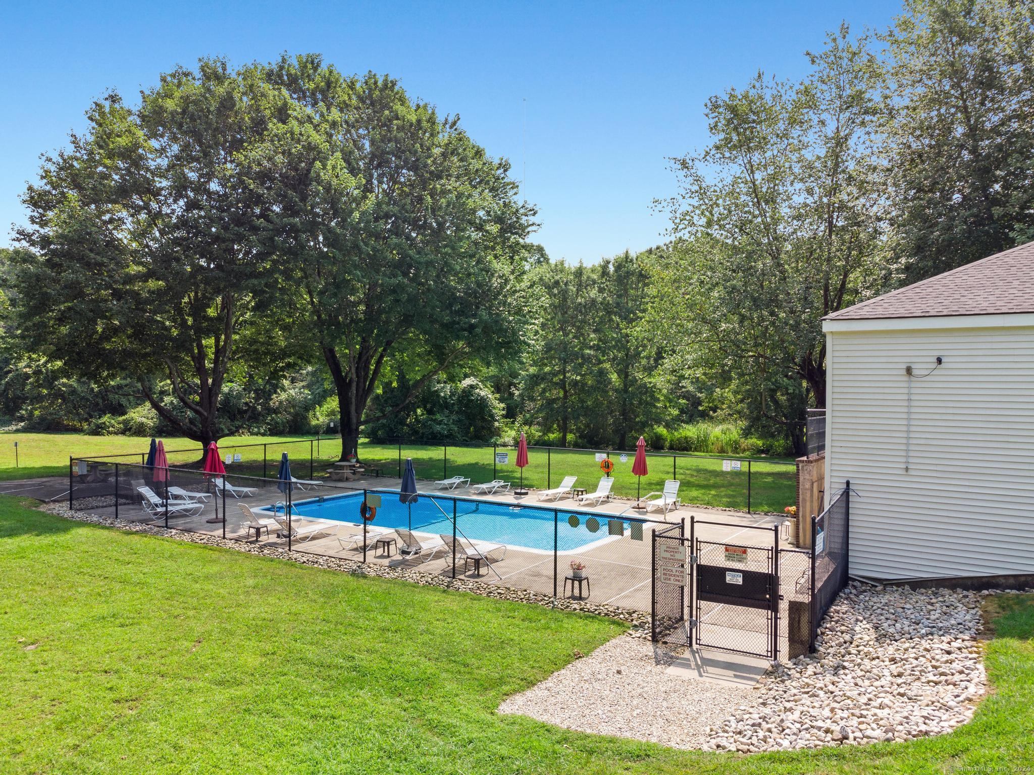 85 Wellington Drive 85