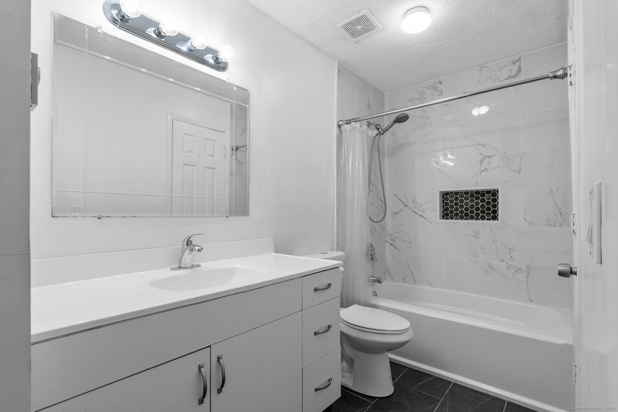 85 Wellington Drive 85