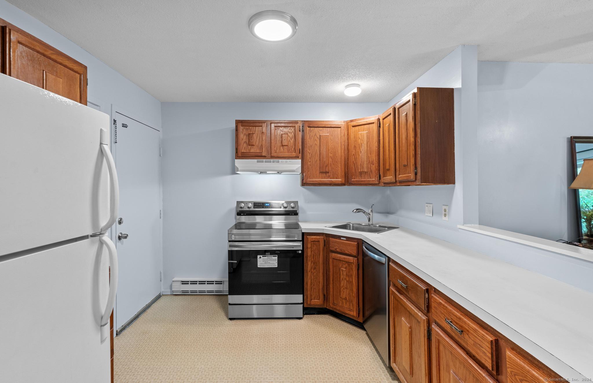 85 Wellington Drive 85