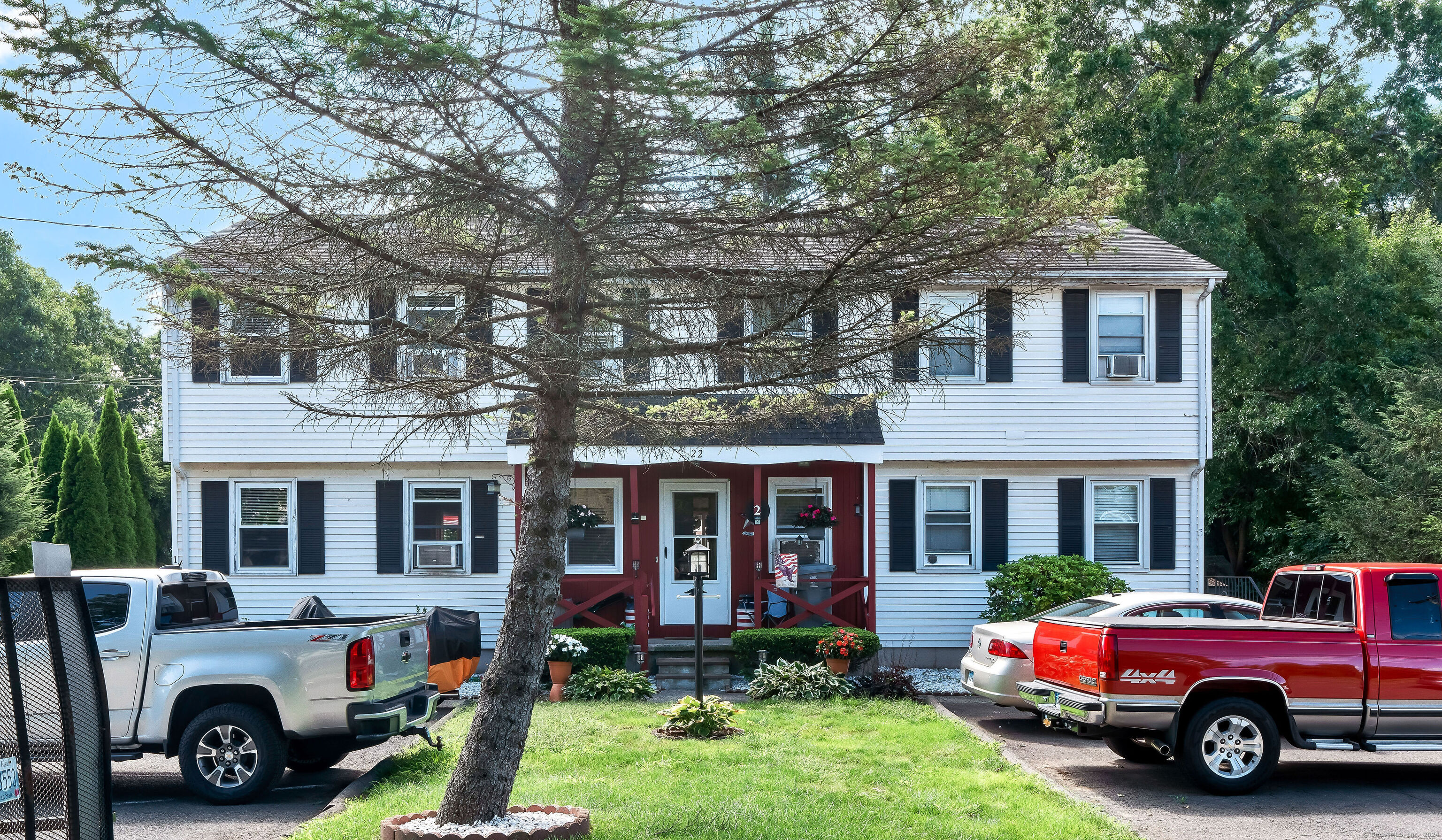 22 Bradley Street