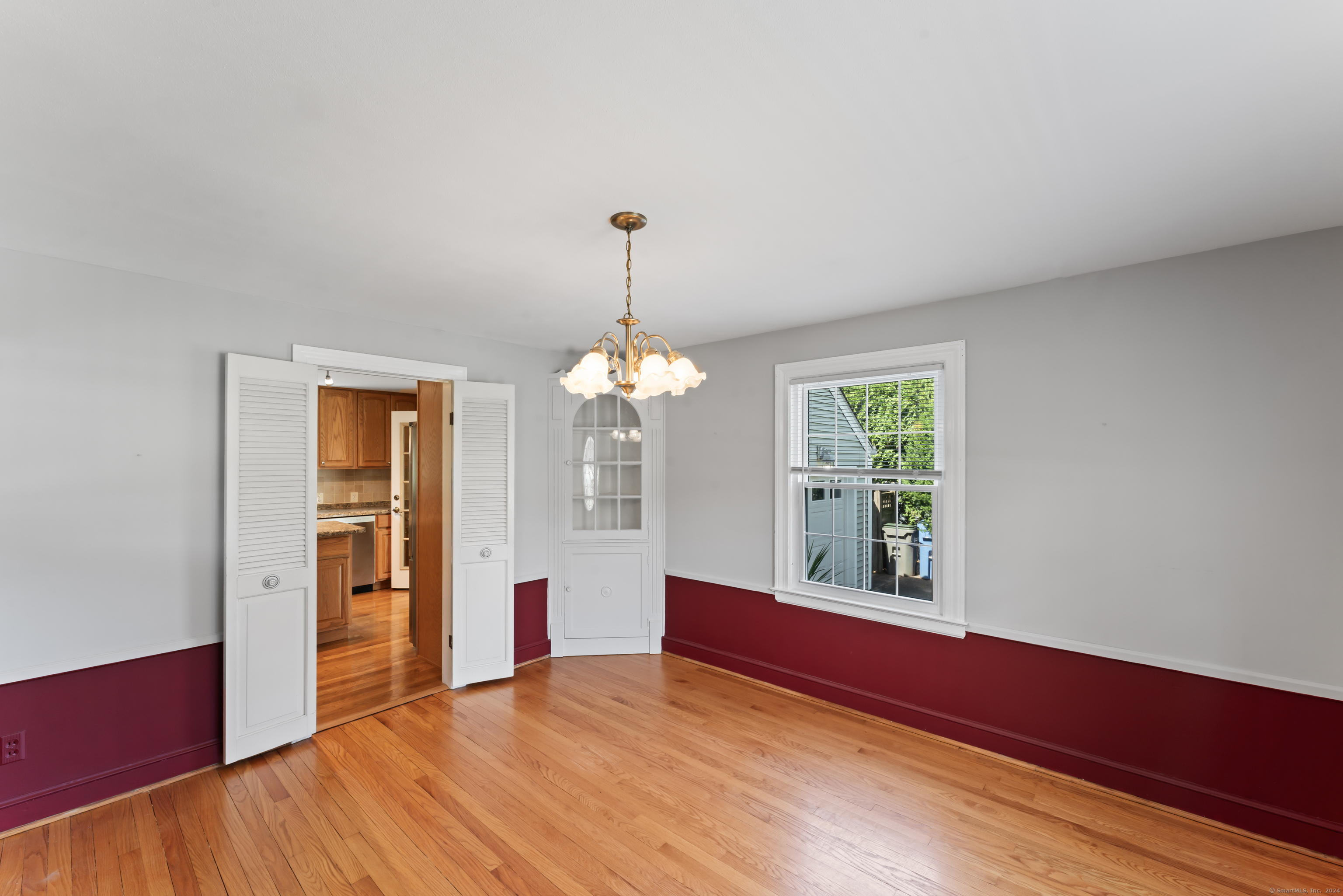 105 Plymouth Lane