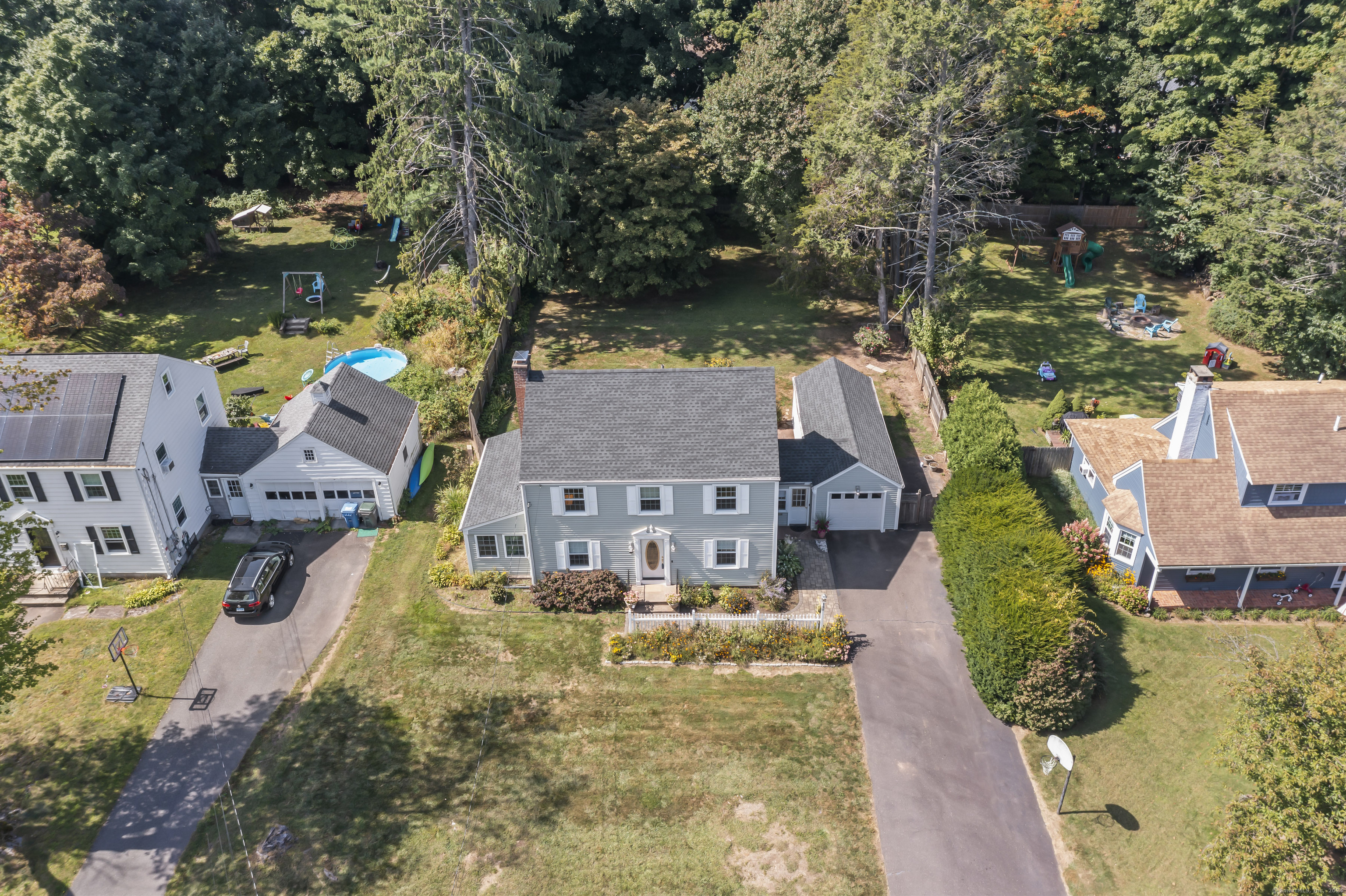 105 Plymouth Lane