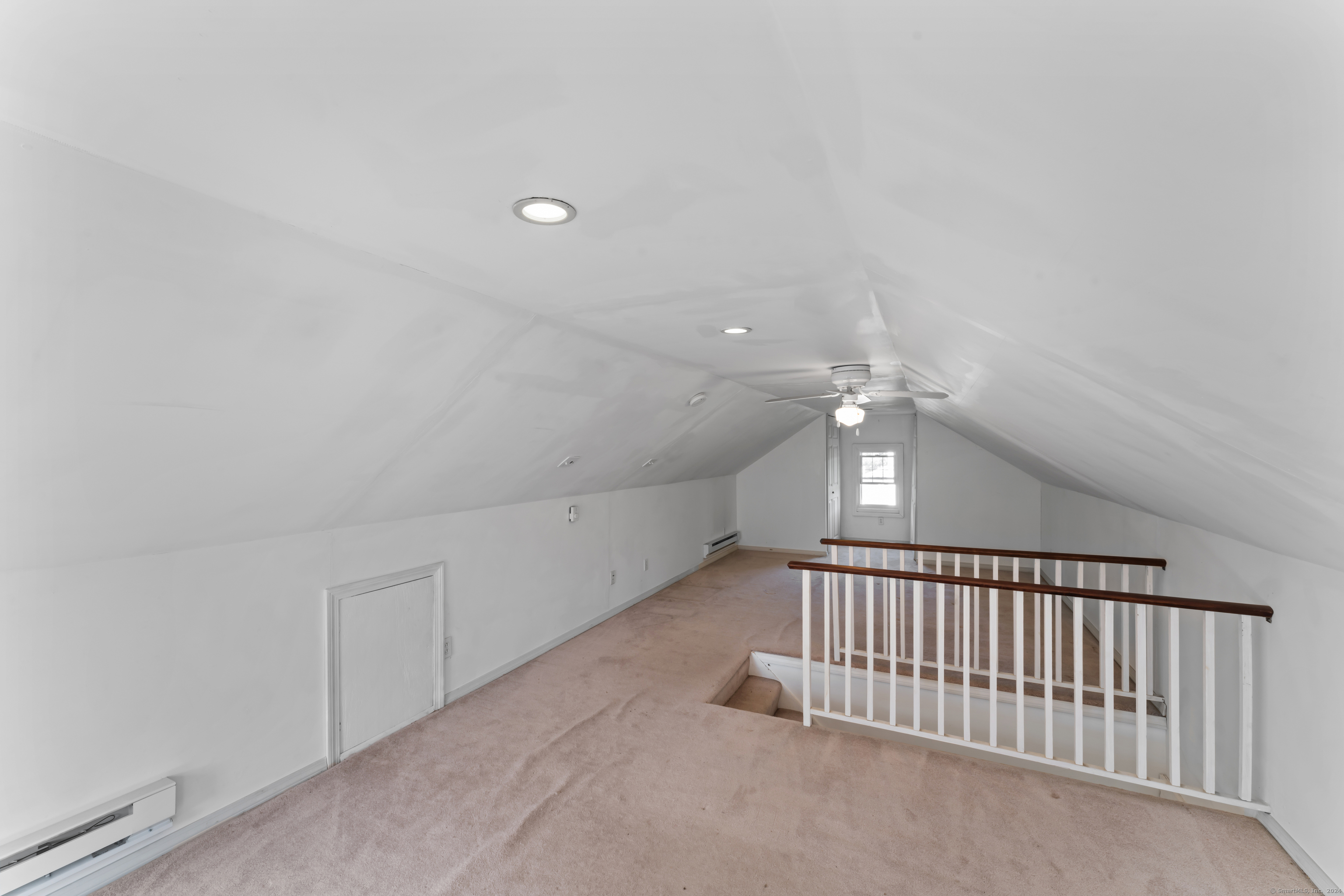 105 Plymouth Lane