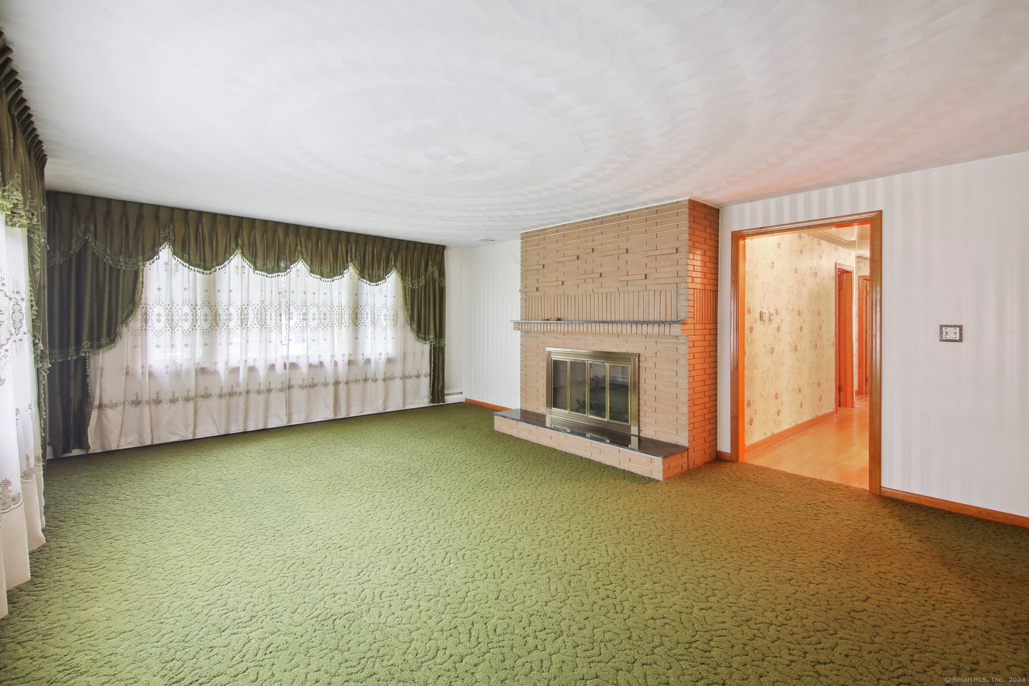 220 Mountain Road