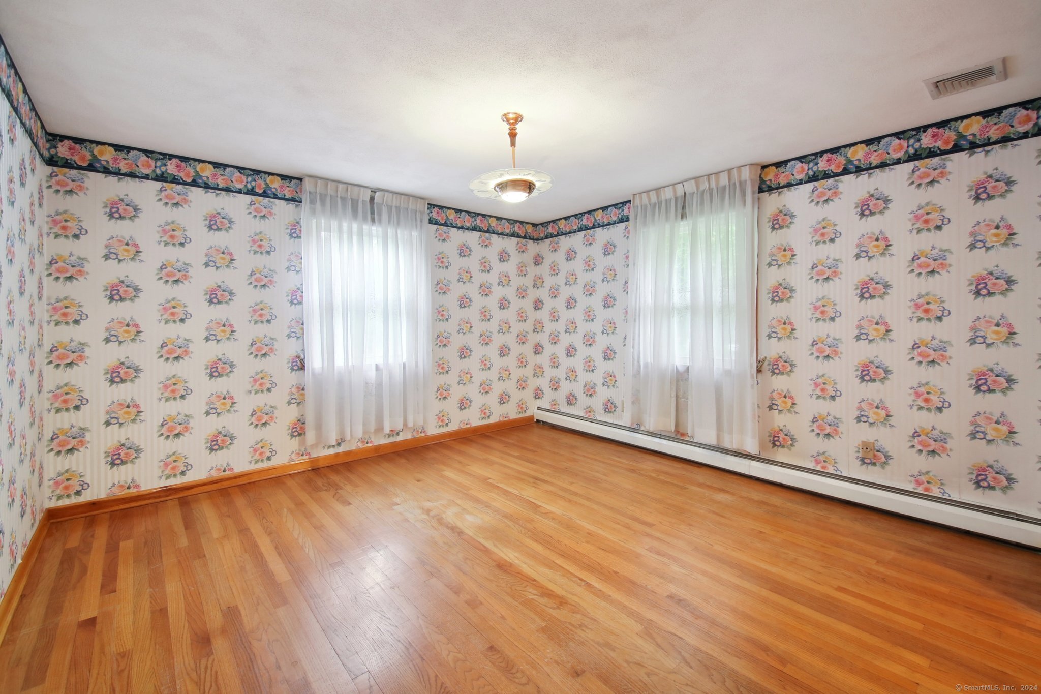 220 Mountain Road