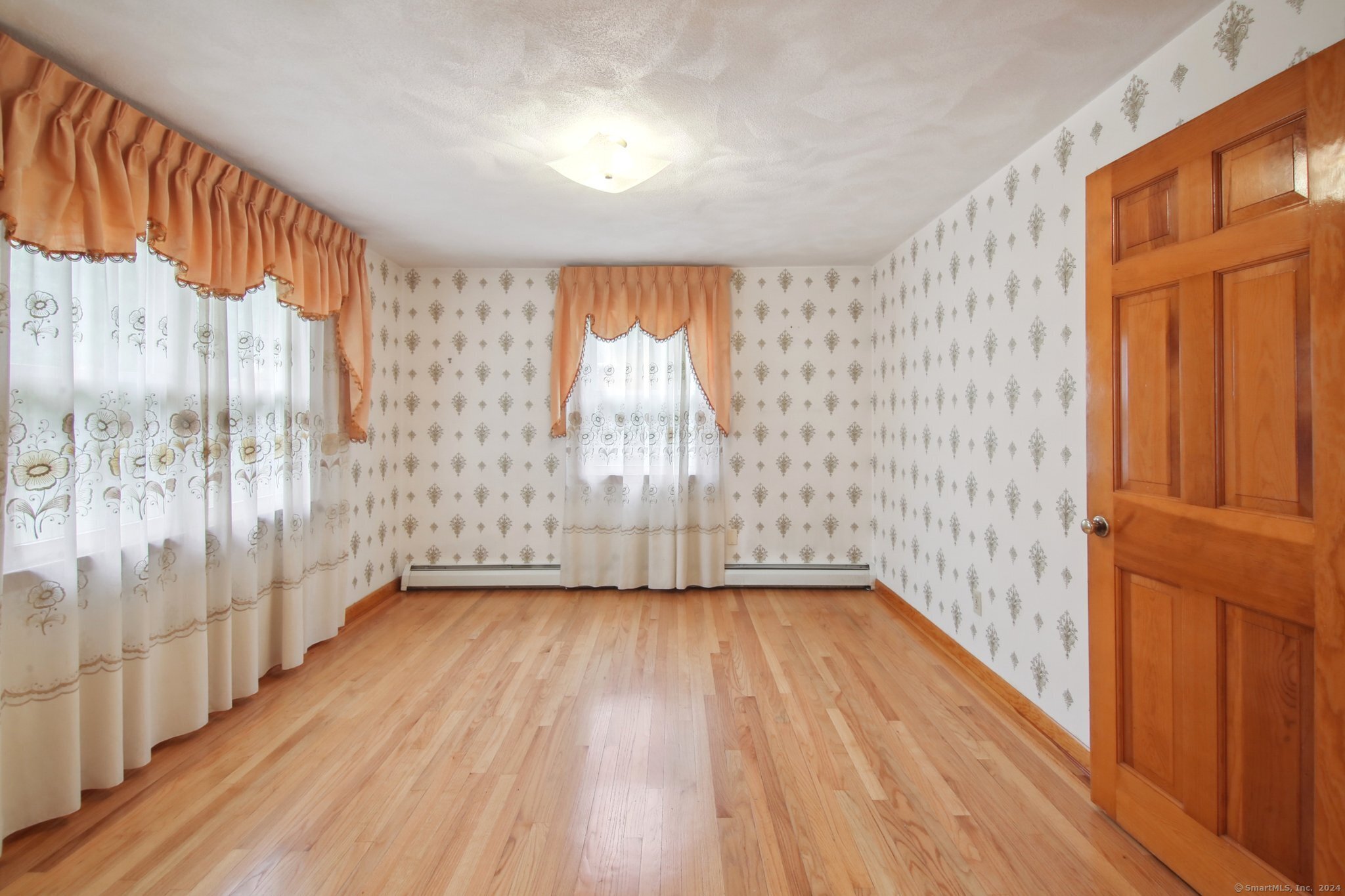 220 Mountain Road