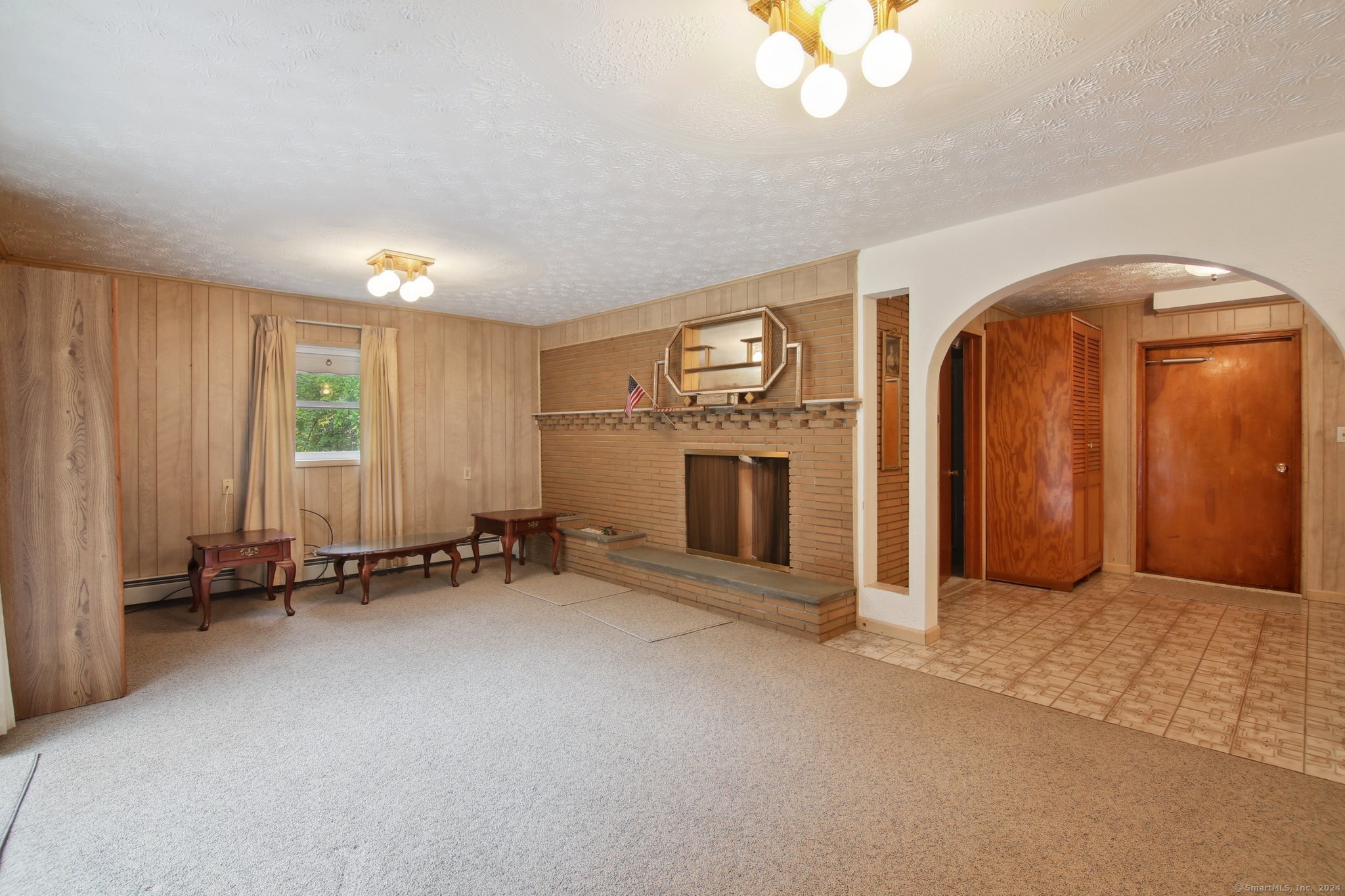 220 Mountain Road