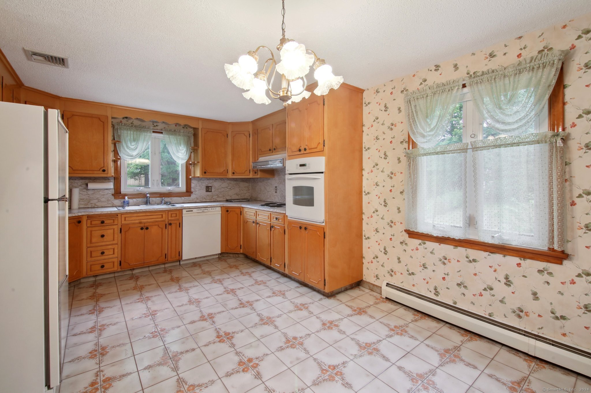 220 Mountain Road