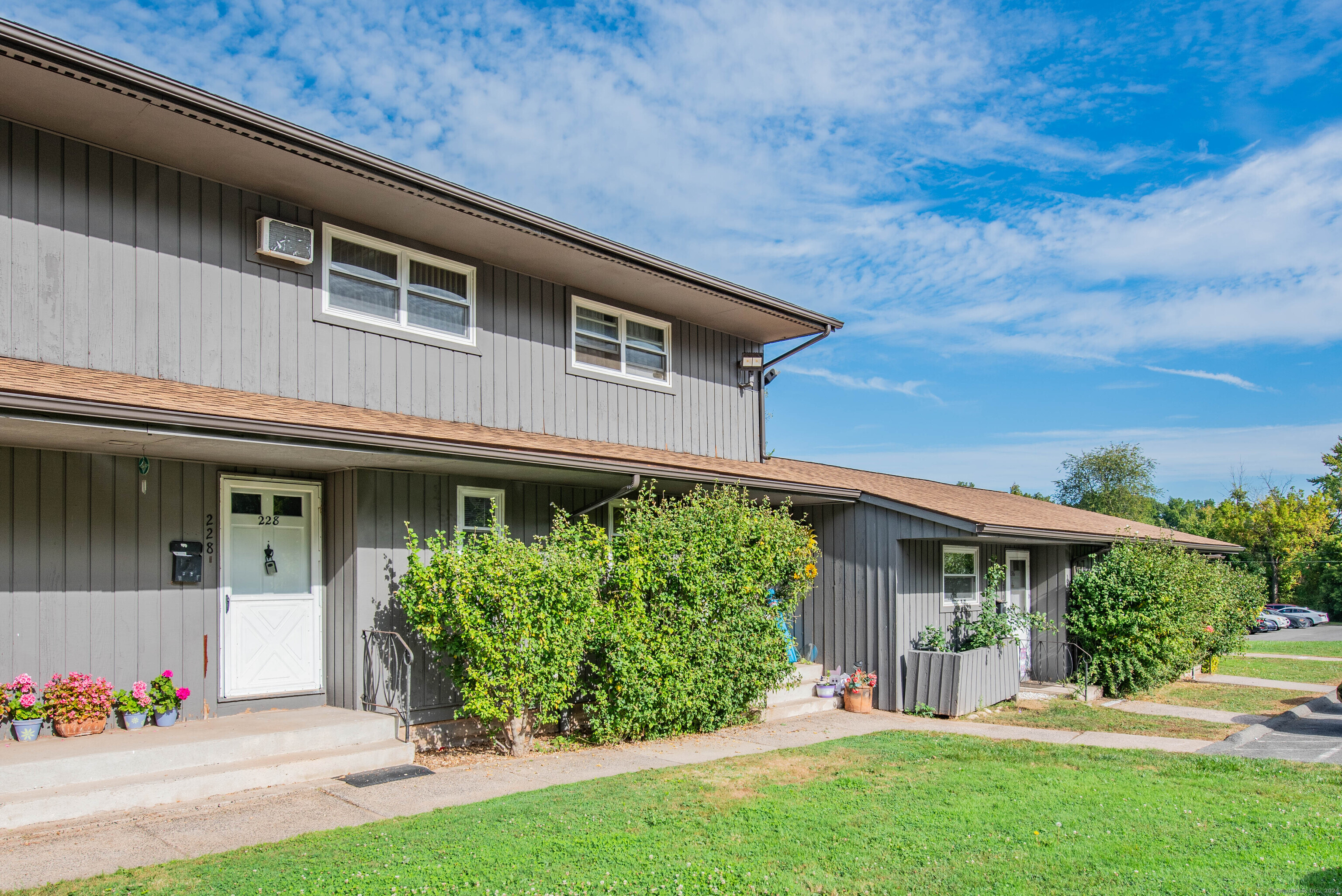 228 Williamstown Court 228