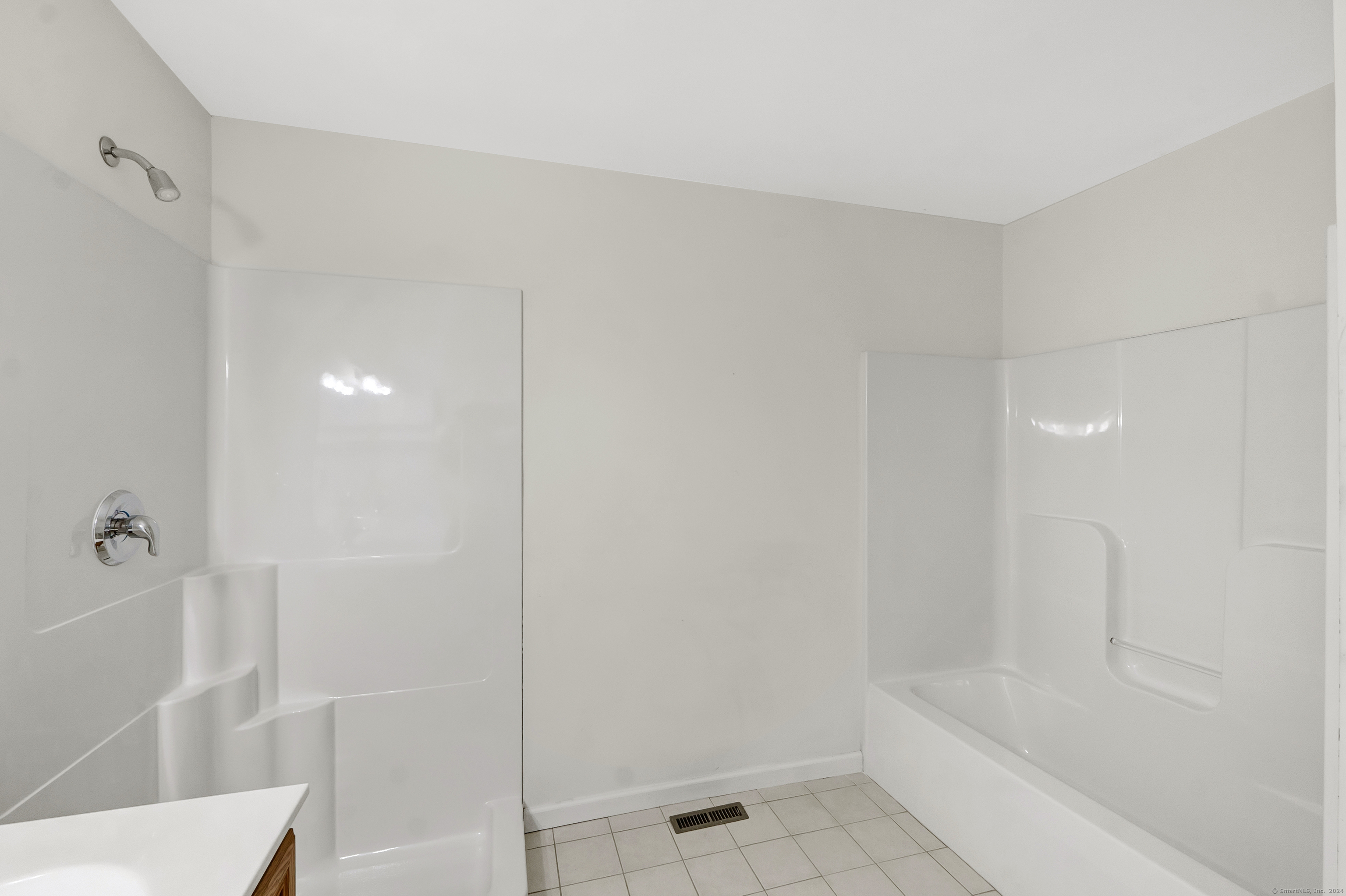 244 Oakland Street APT C