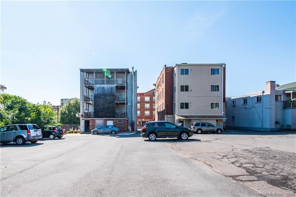 91 Broad Street 3E