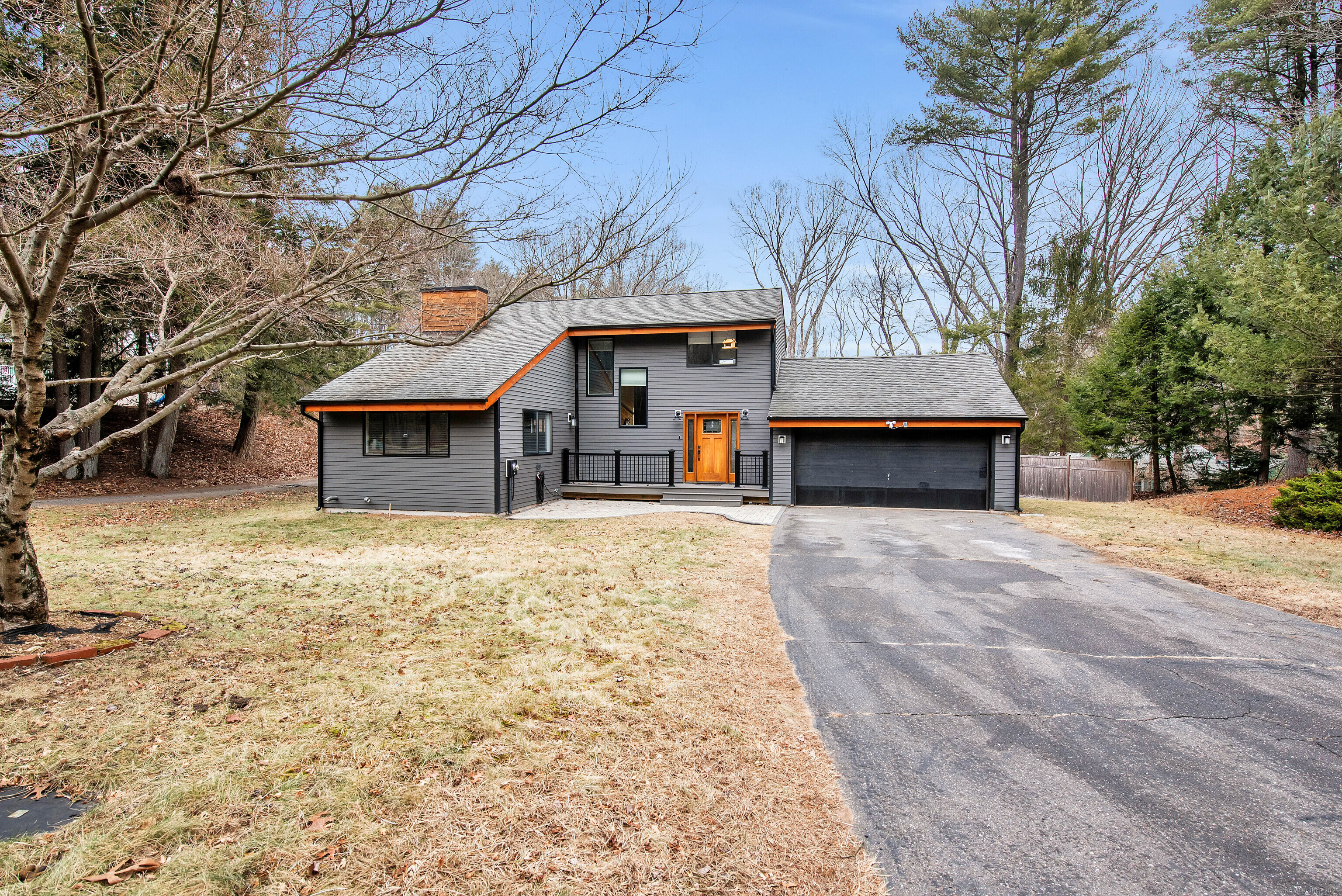 4 Fawnbrook Lane