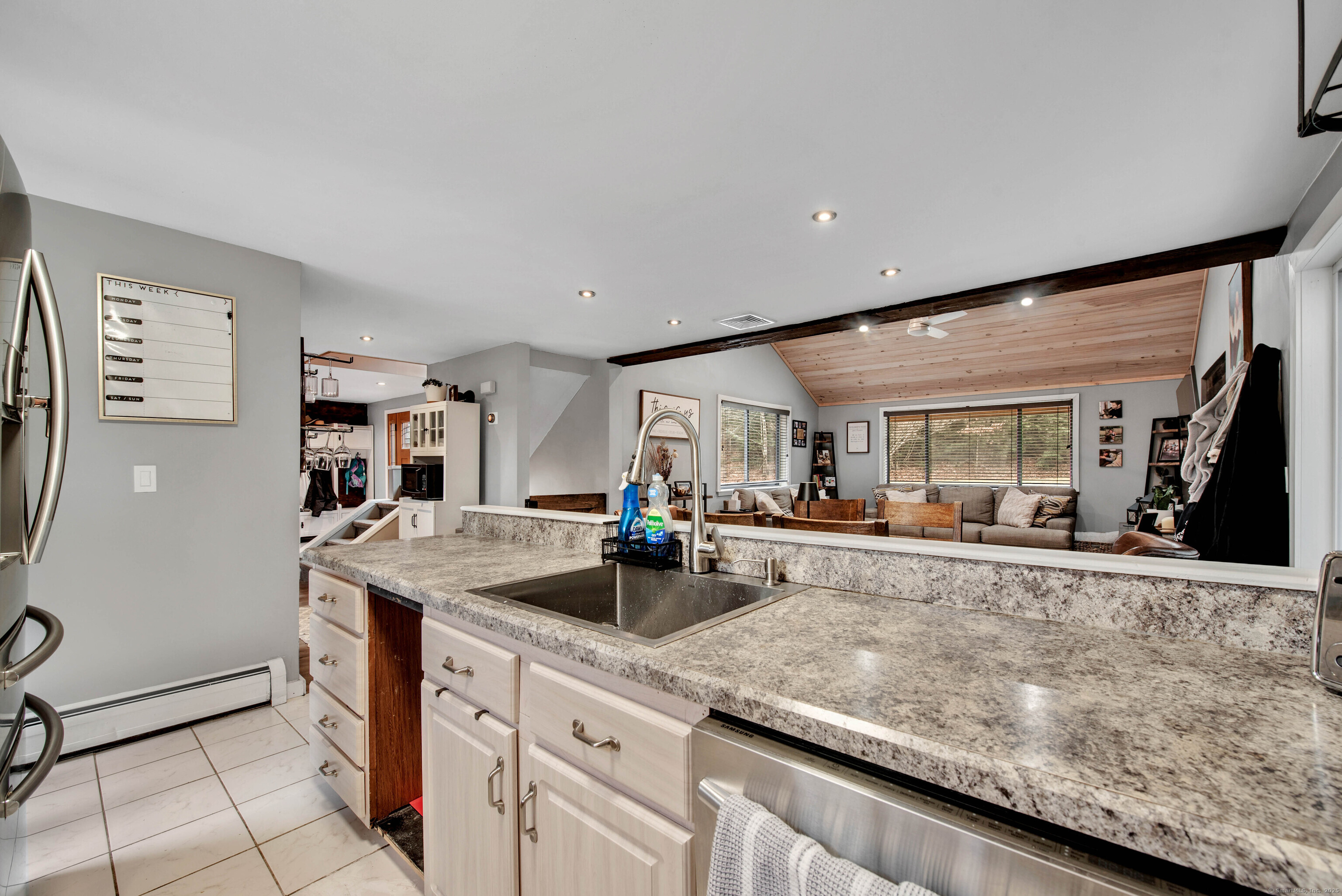 4 Fawnbrook Lane