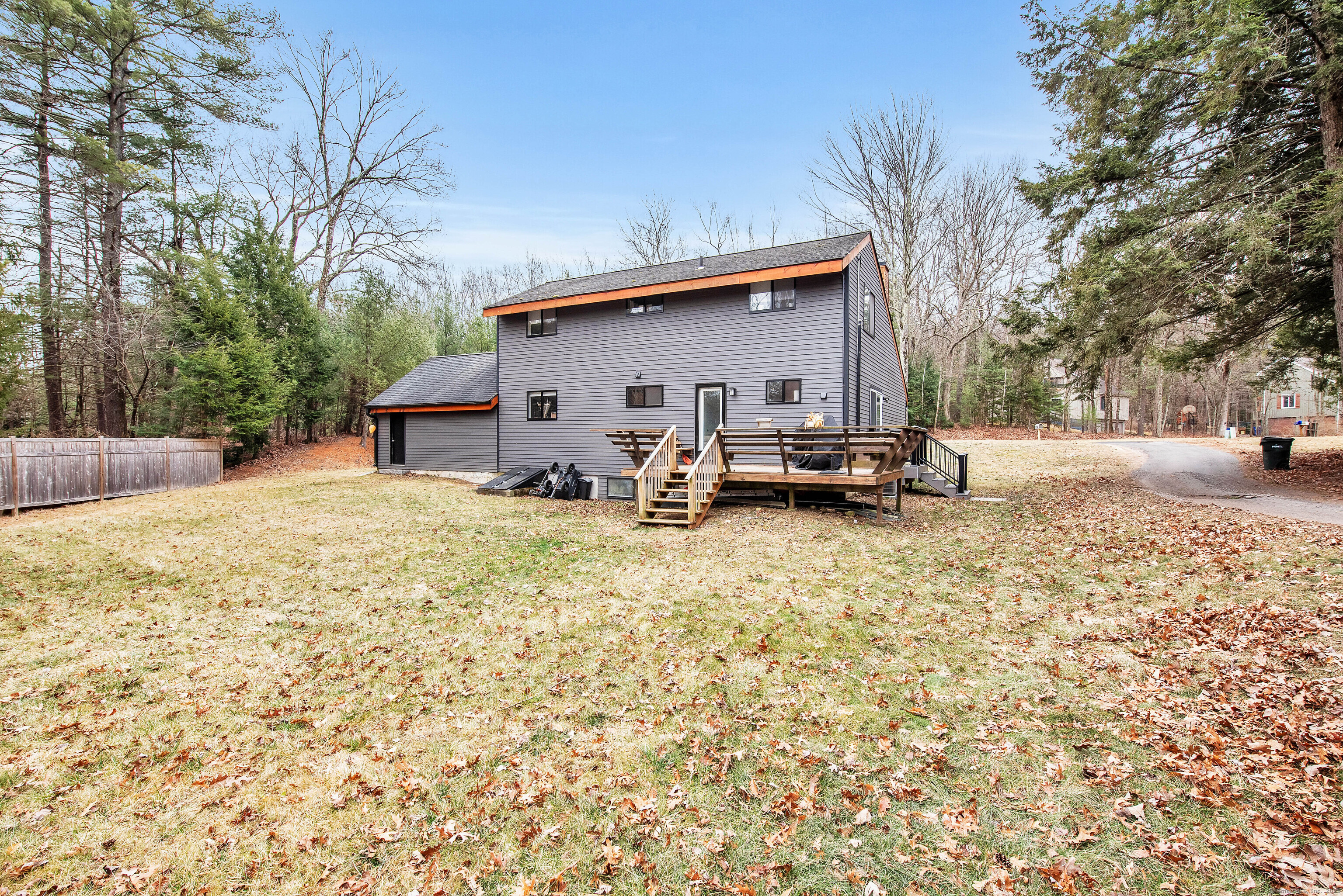 4 Fawnbrook Lane