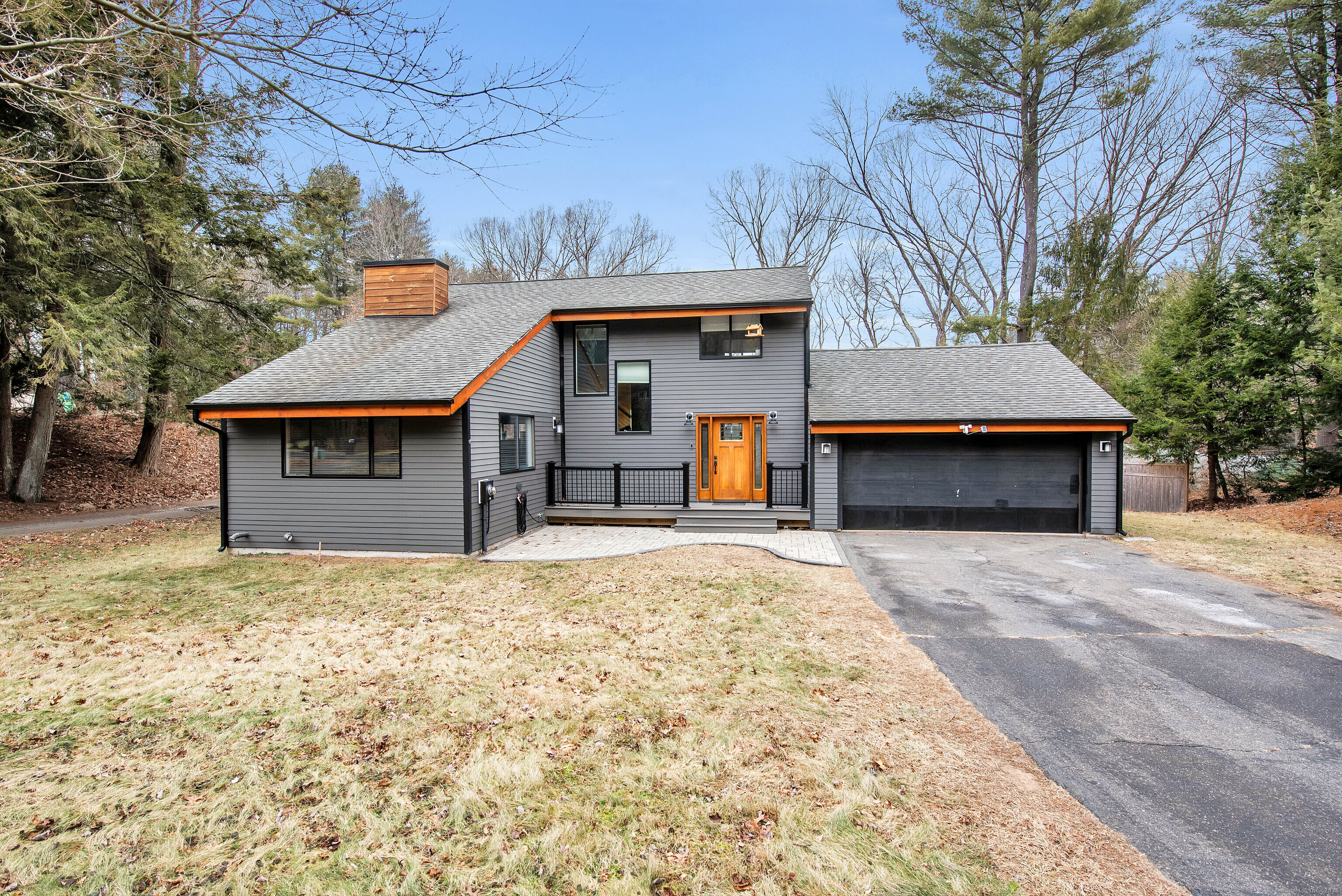 4 Fawnbrook Lane