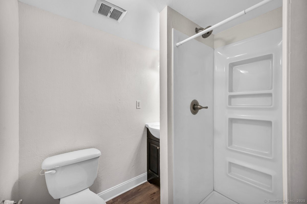 1 Willow Court 1