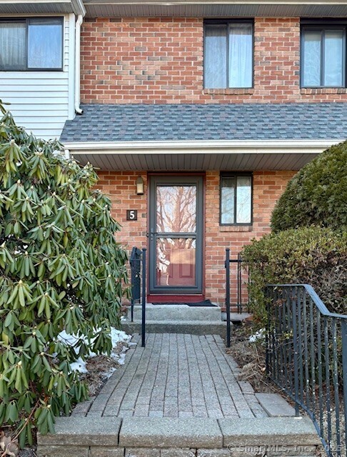 5 Danforth Lane 5