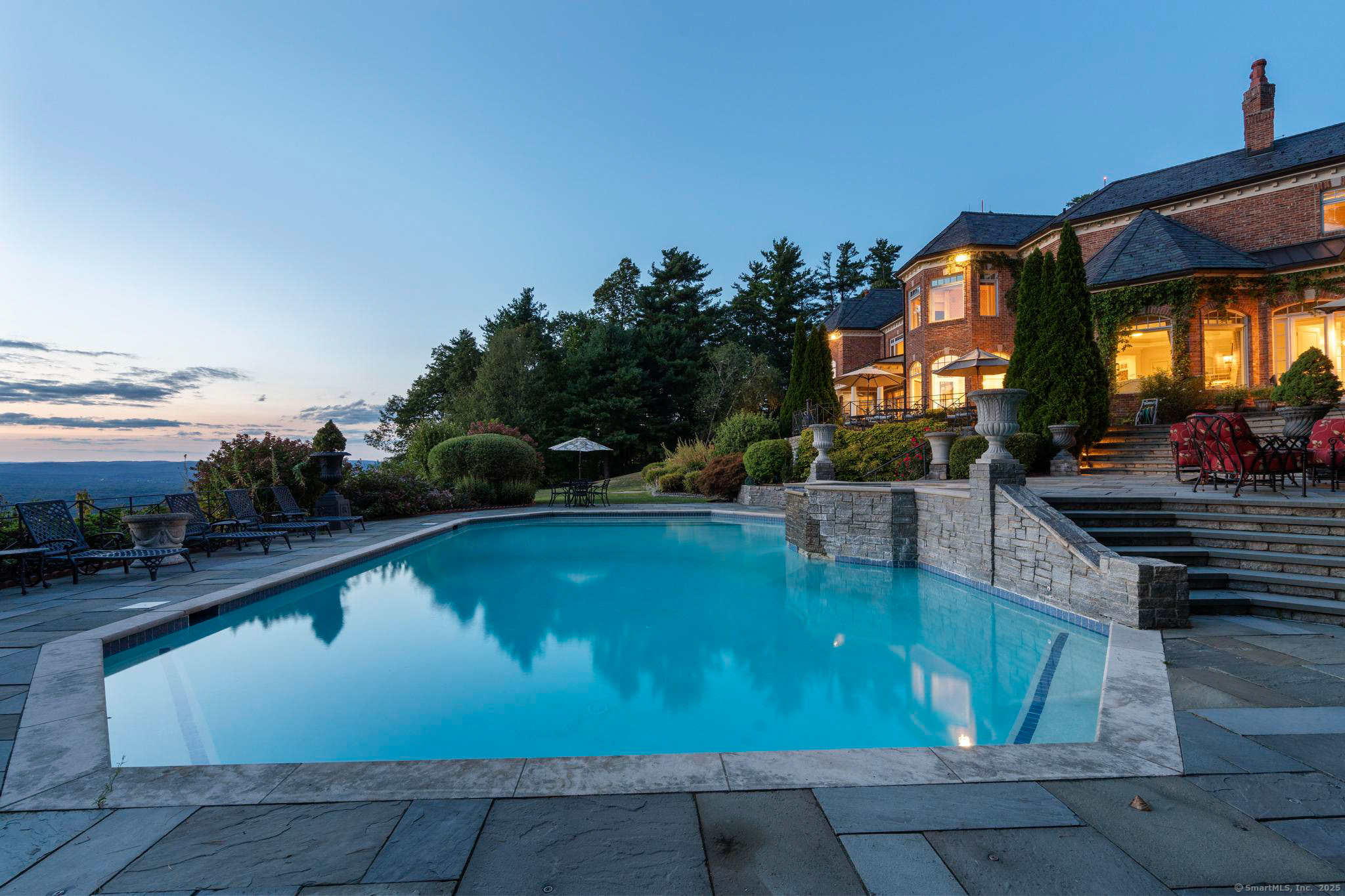 23 Robkins Road