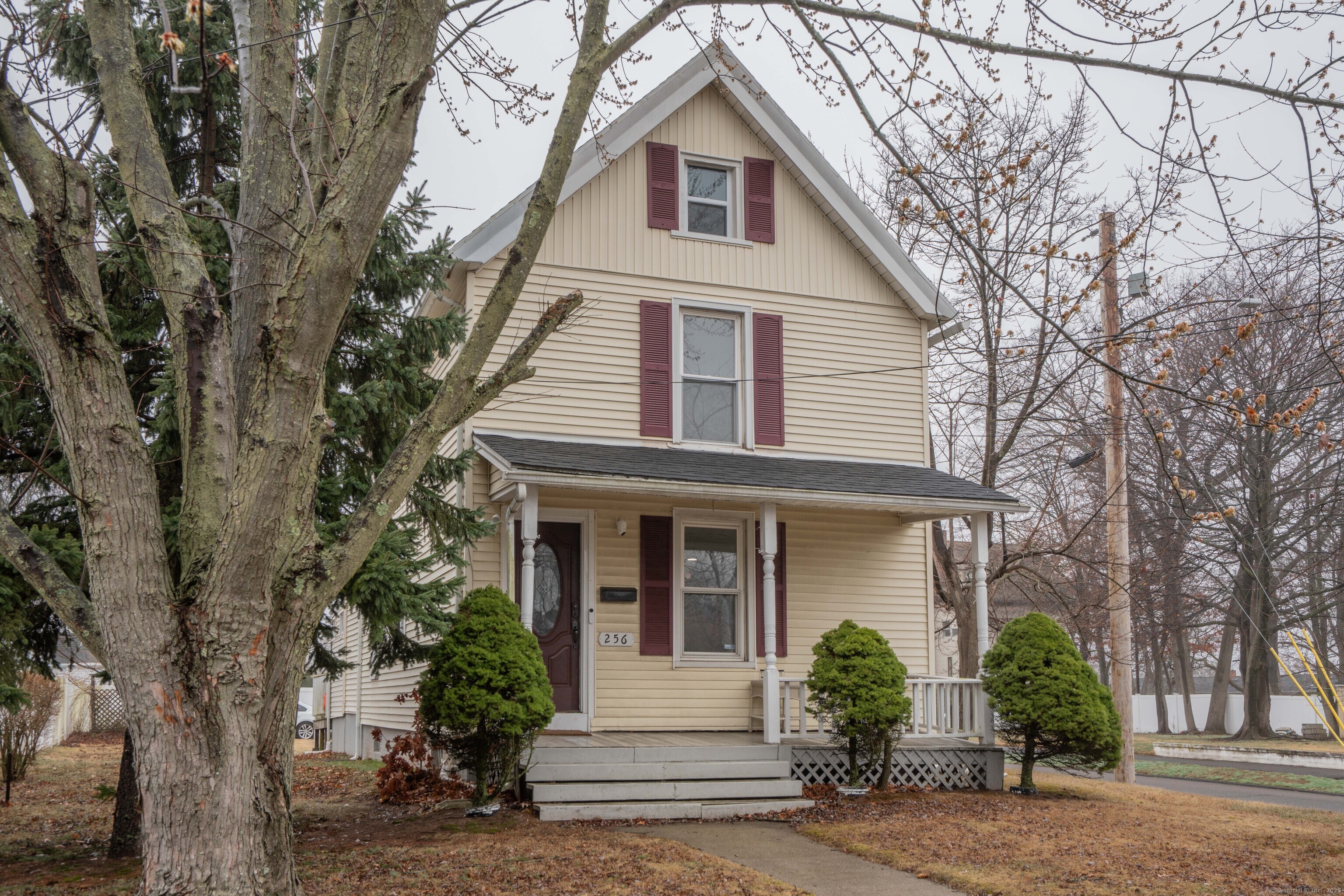 256 Peck Avenue