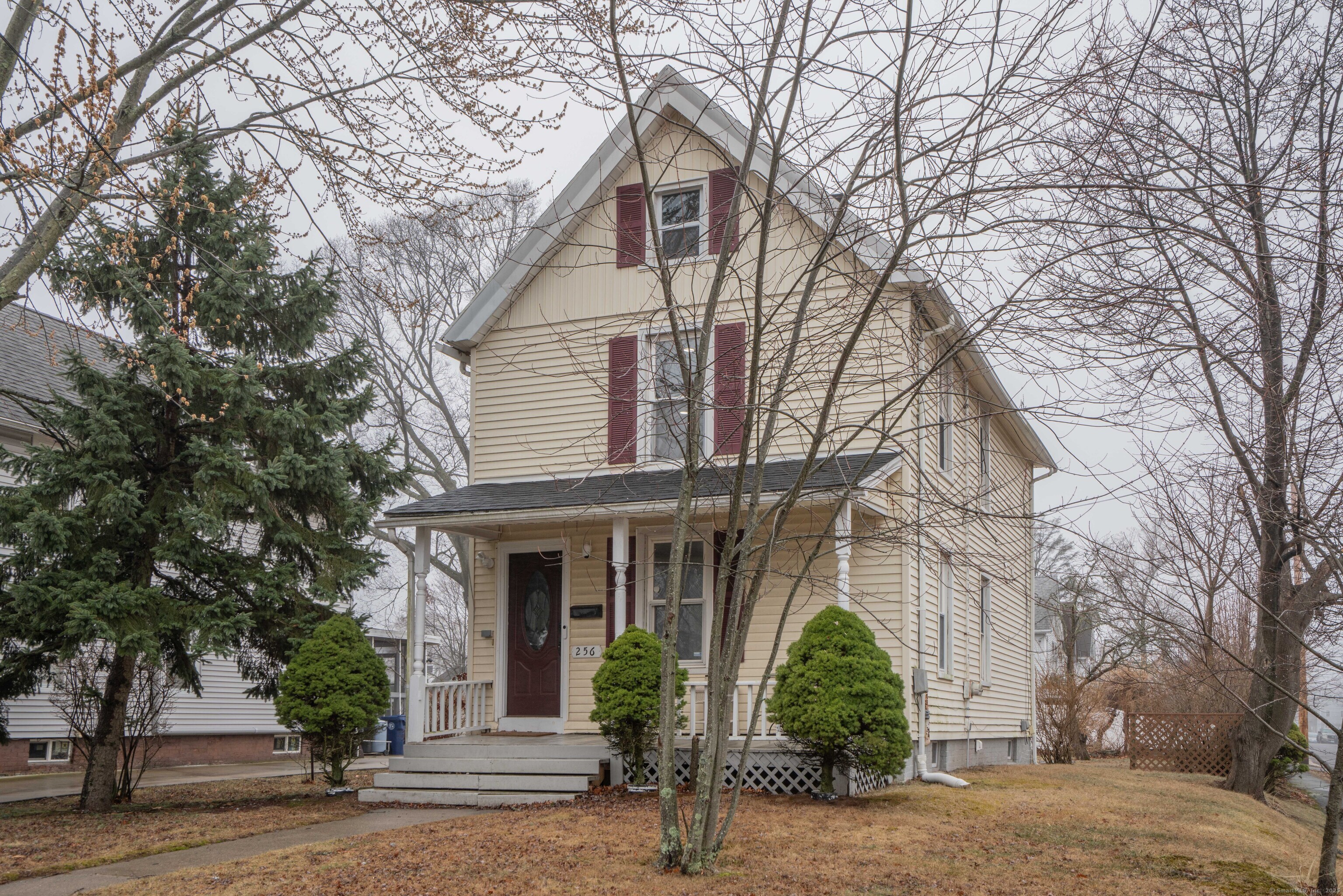 256 Peck Avenue