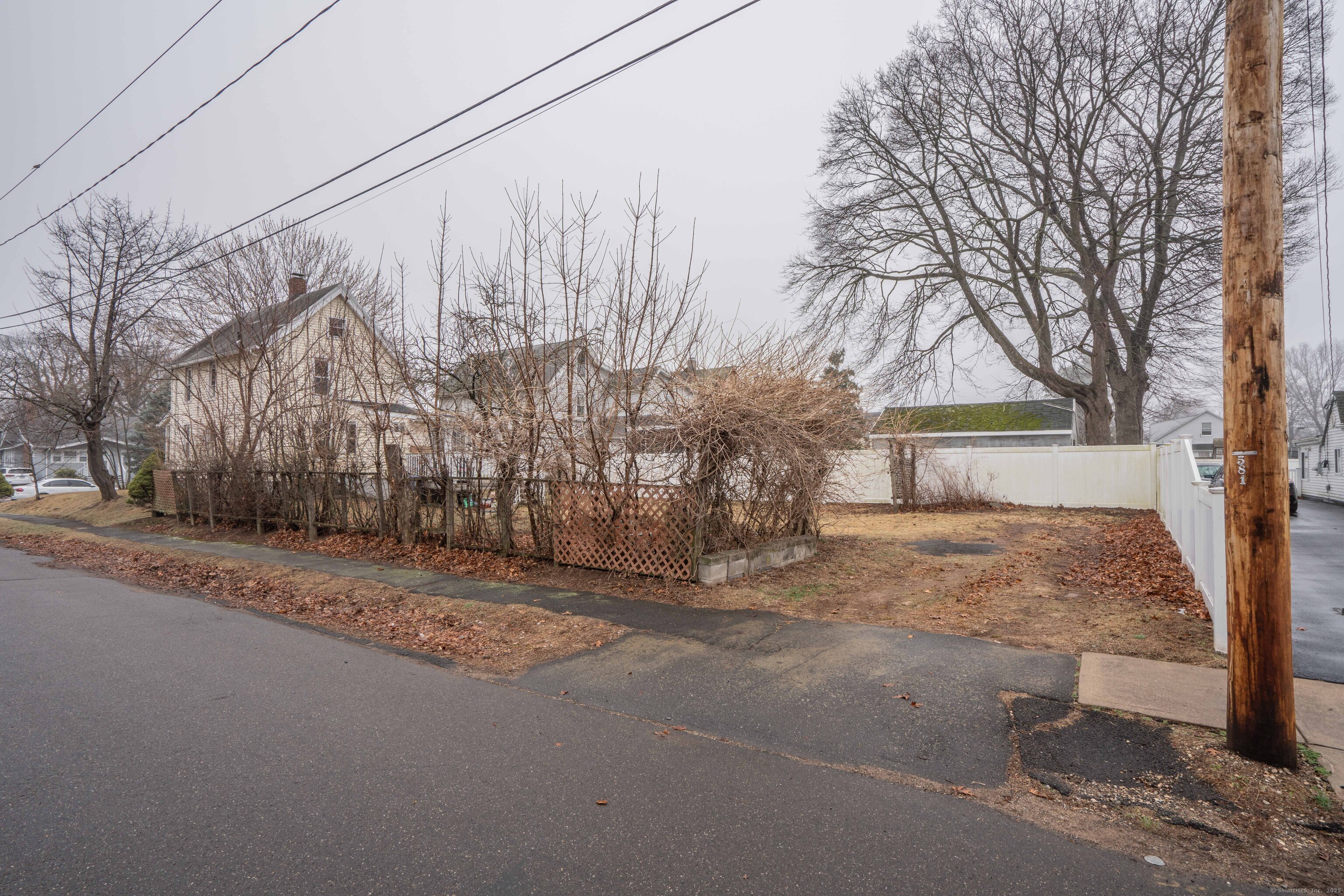 256 Peck Avenue