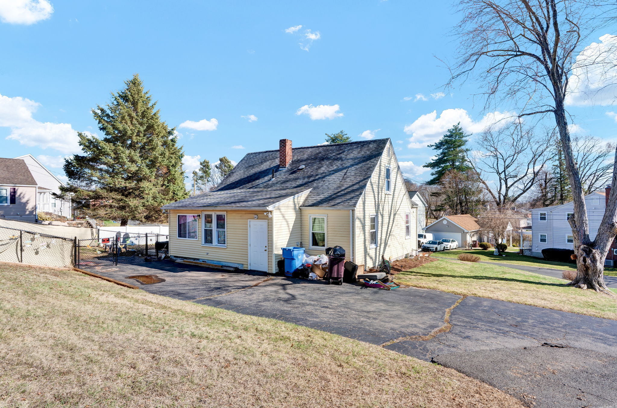 103 Pinehurst Avenue