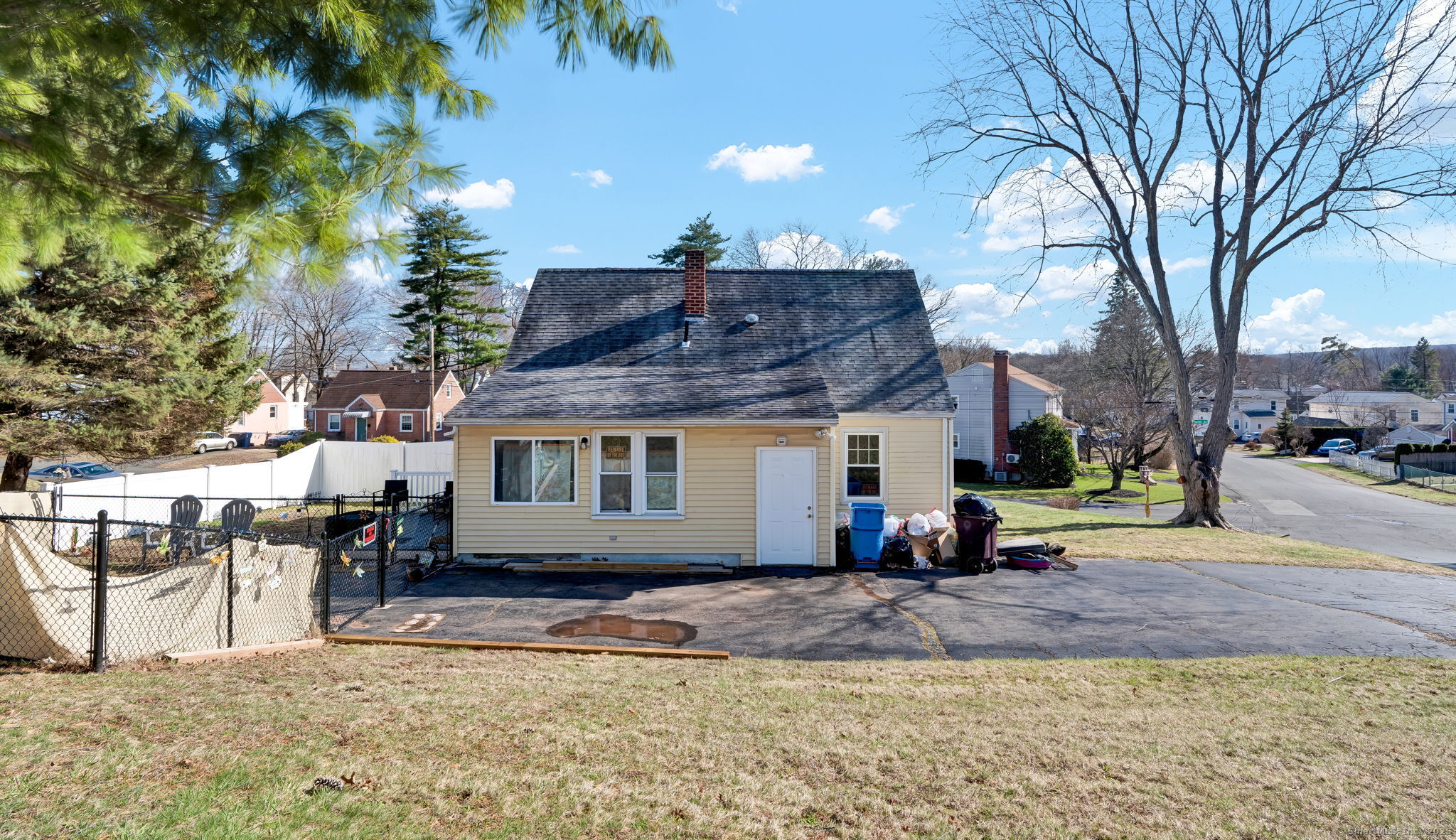 103 Pinehurst Avenue