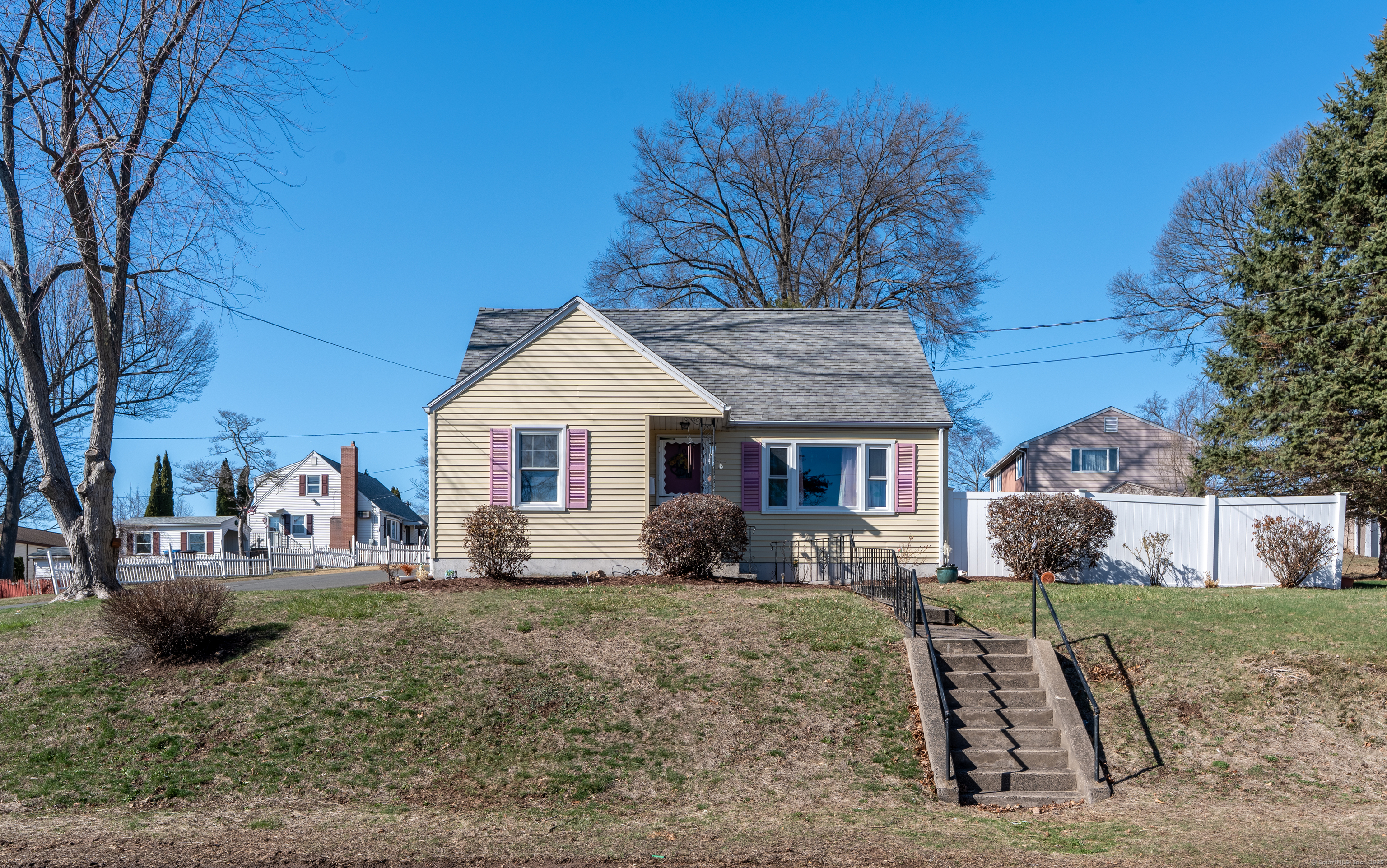103 Pinehurst Avenue