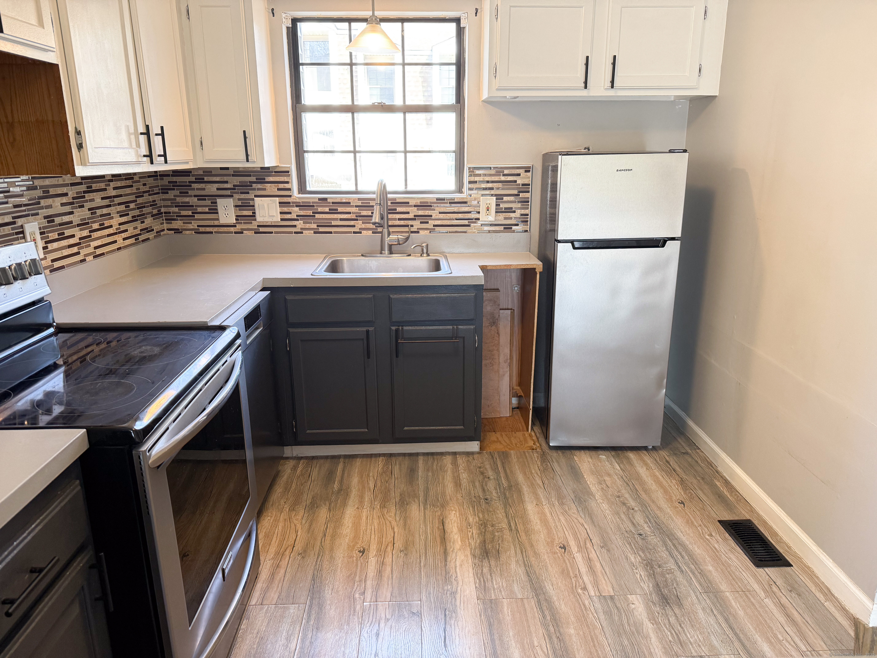 60 North Mountain Road APT C