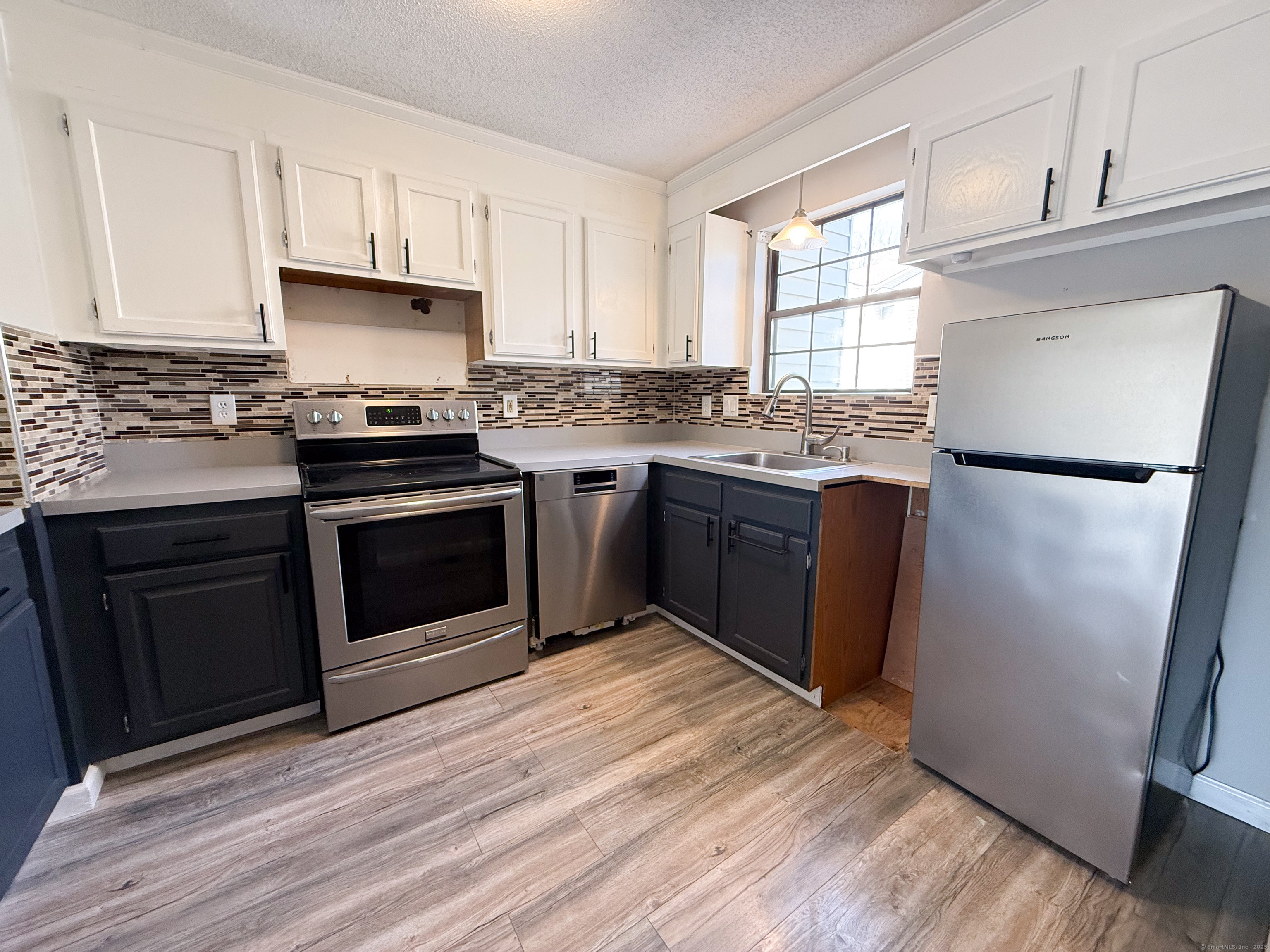60 North Mountain Road APT C