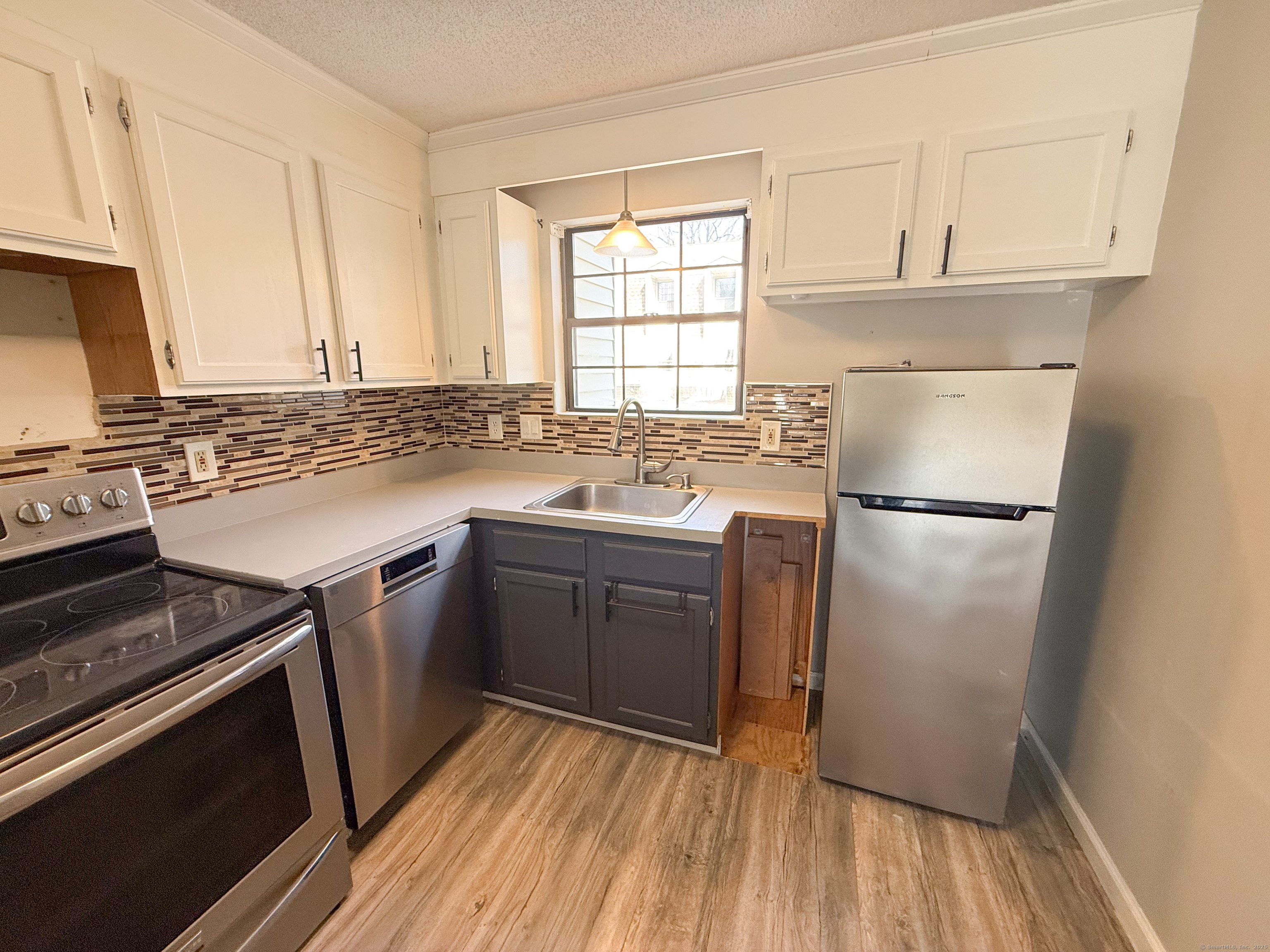 60 North Mountain Road APT C