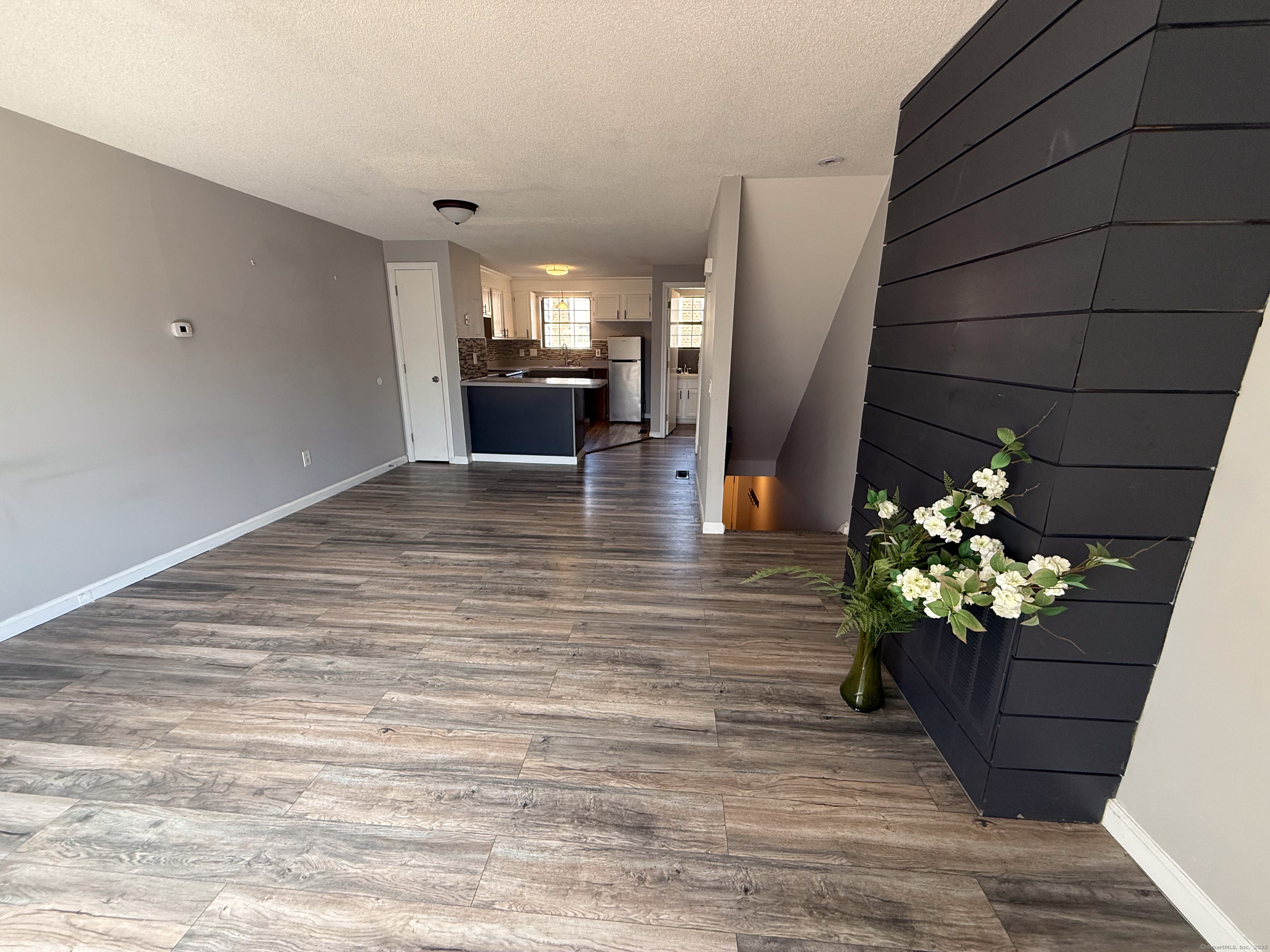 60 North Mountain Road APT C