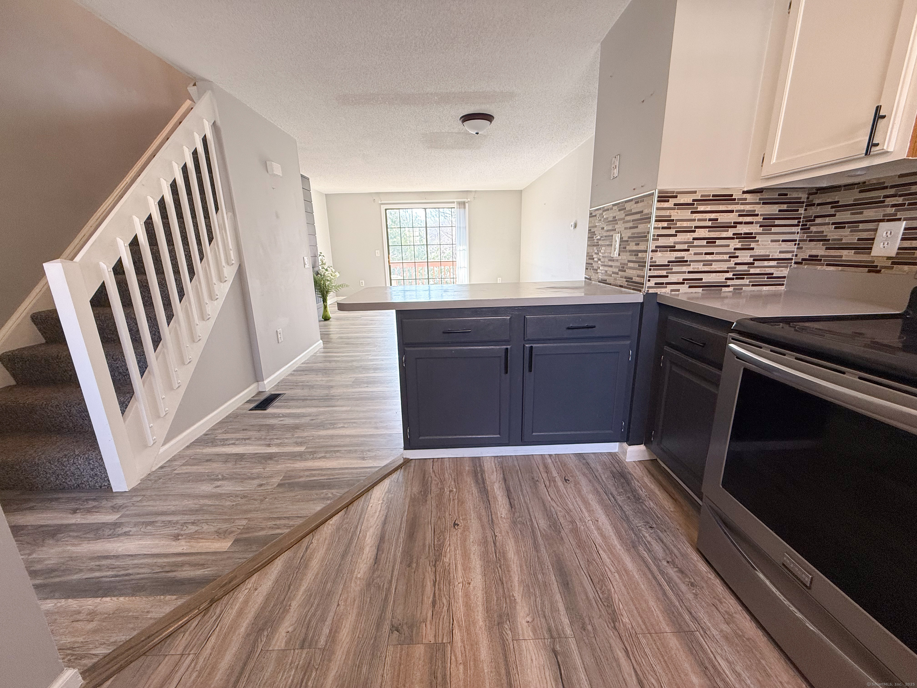 60 North Mountain Road APT C
