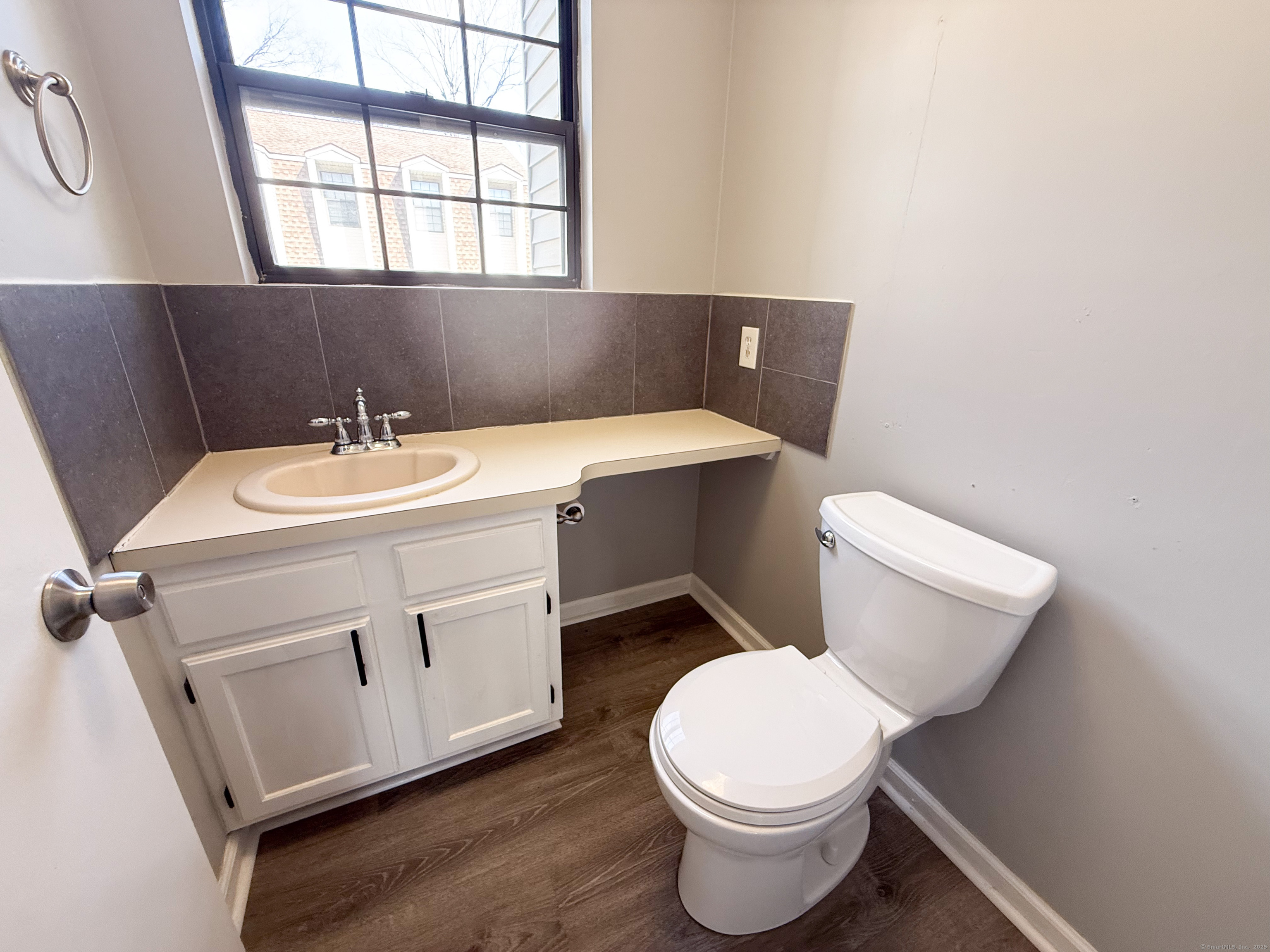 60 North Mountain Road APT C