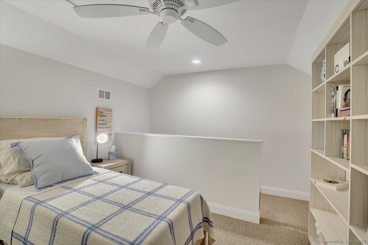 430 Marina Way Landing 430