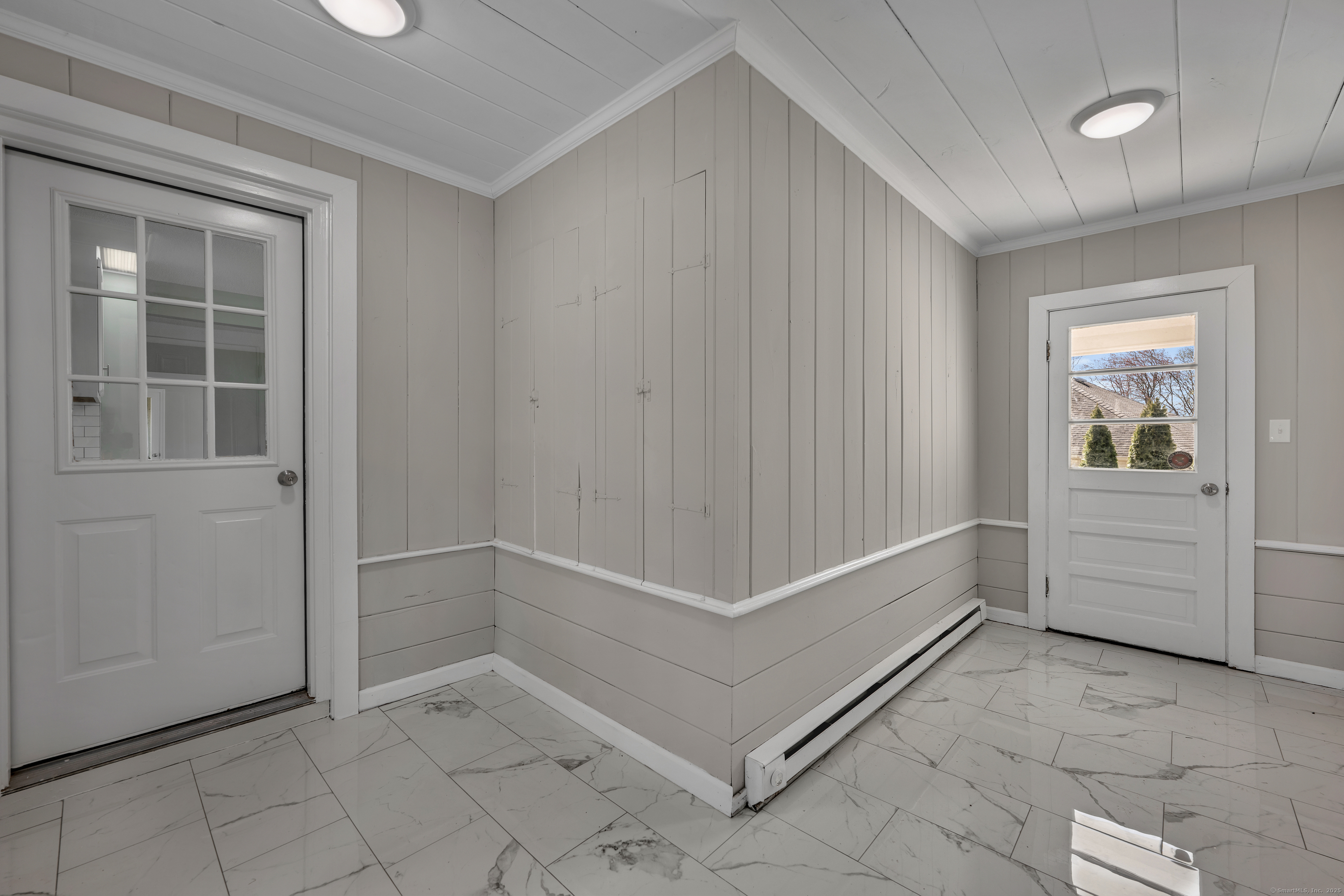 1 Essex Place