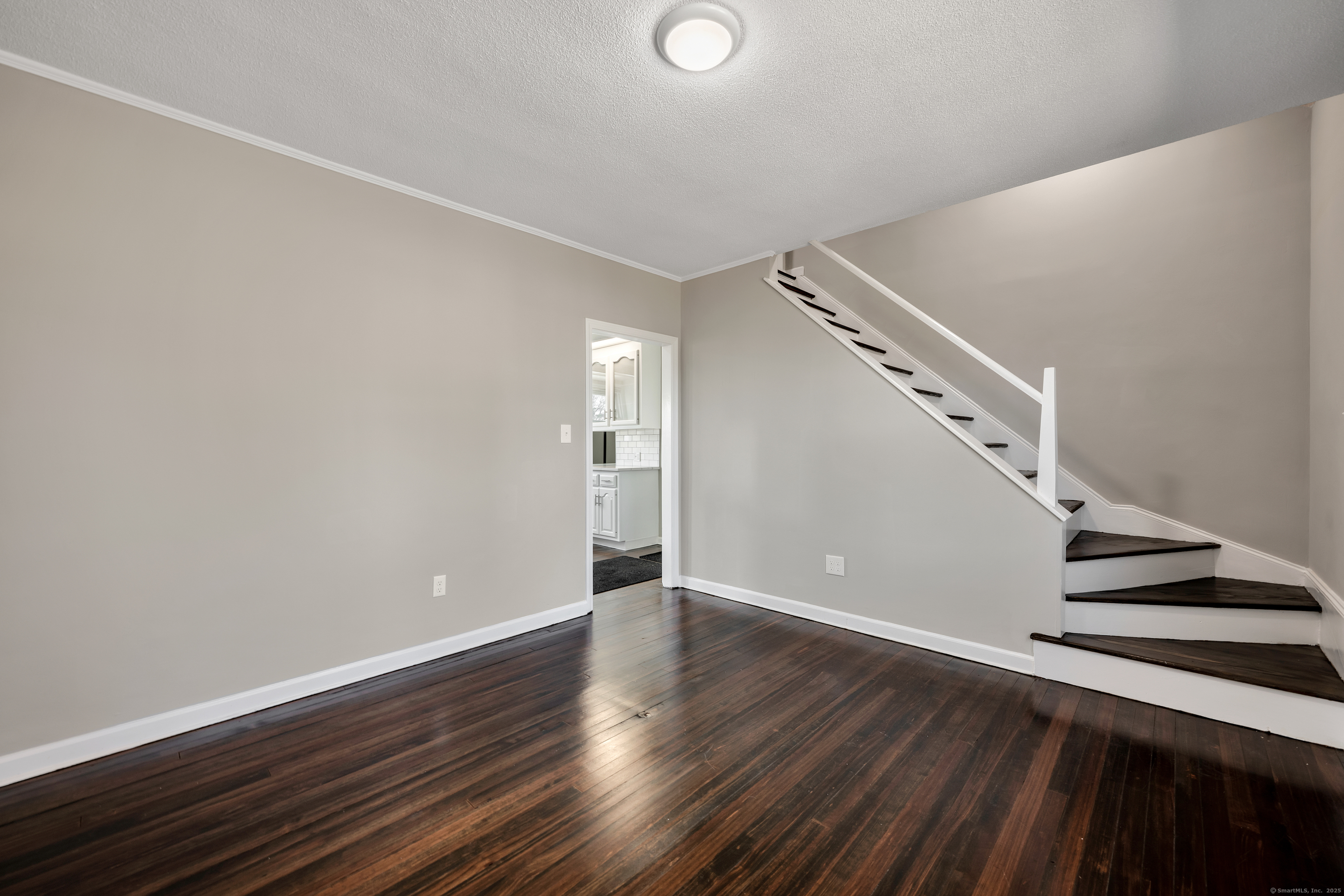 1 Essex Place